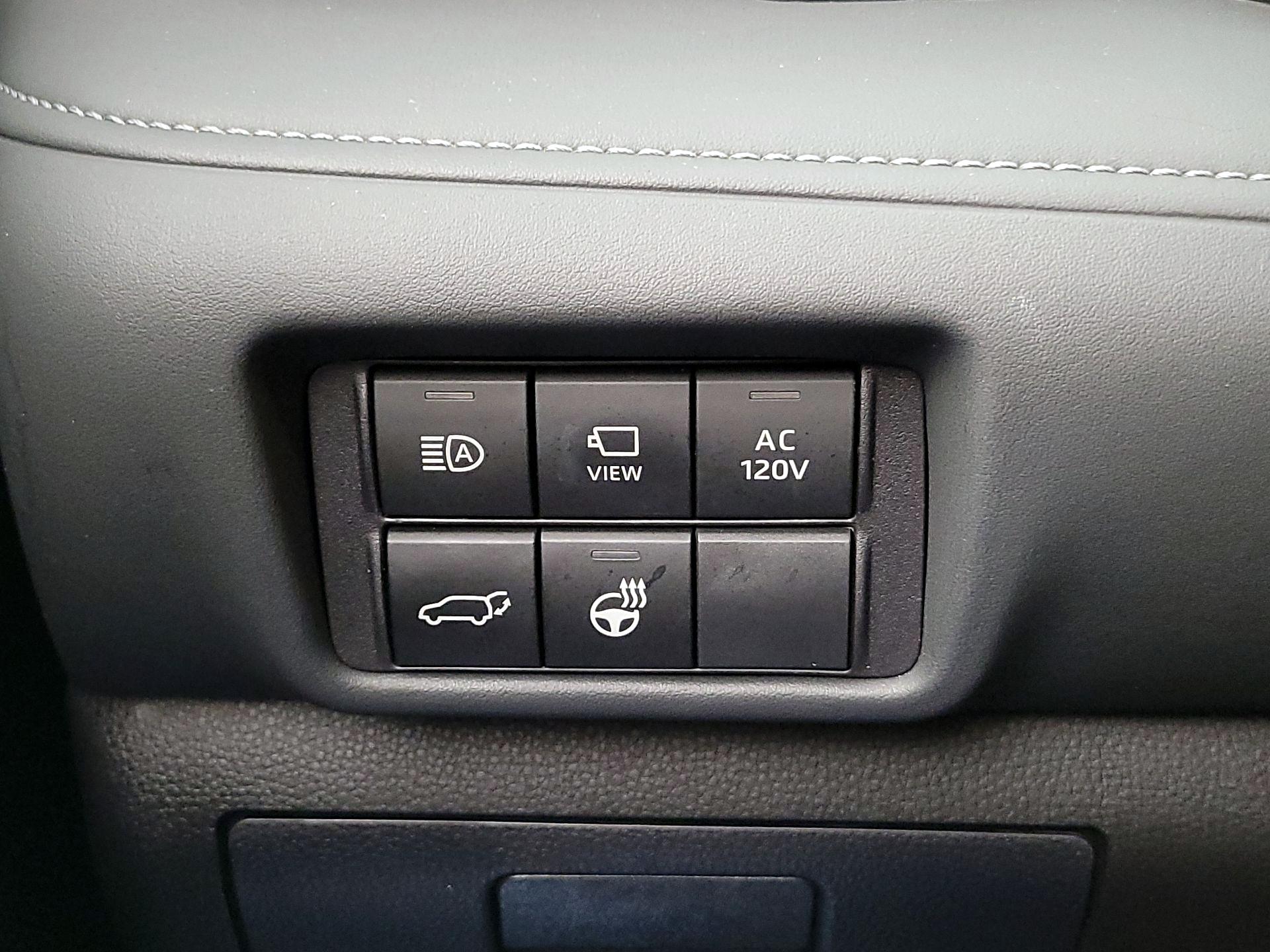 Thumbnail: 2024 Toyota Highlander - 13