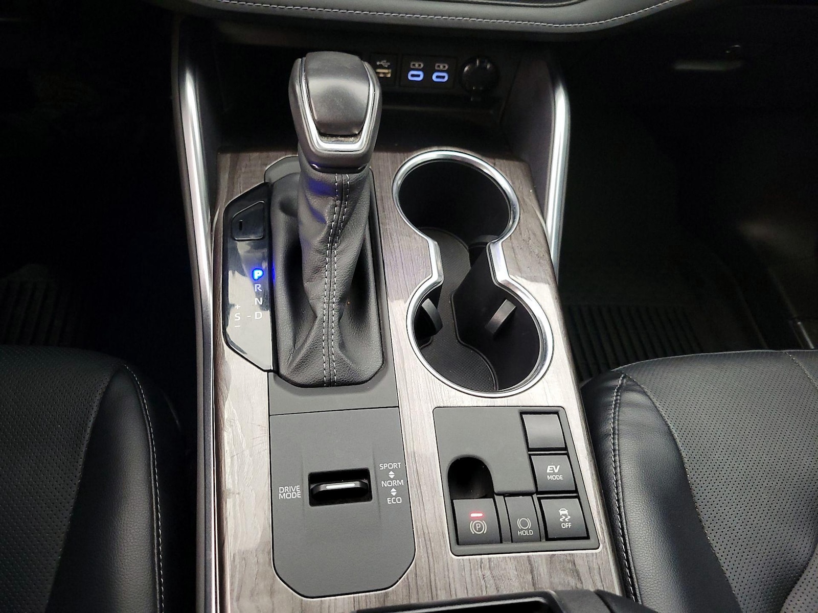 2024 Toyota Highlander Limited - Photo 18