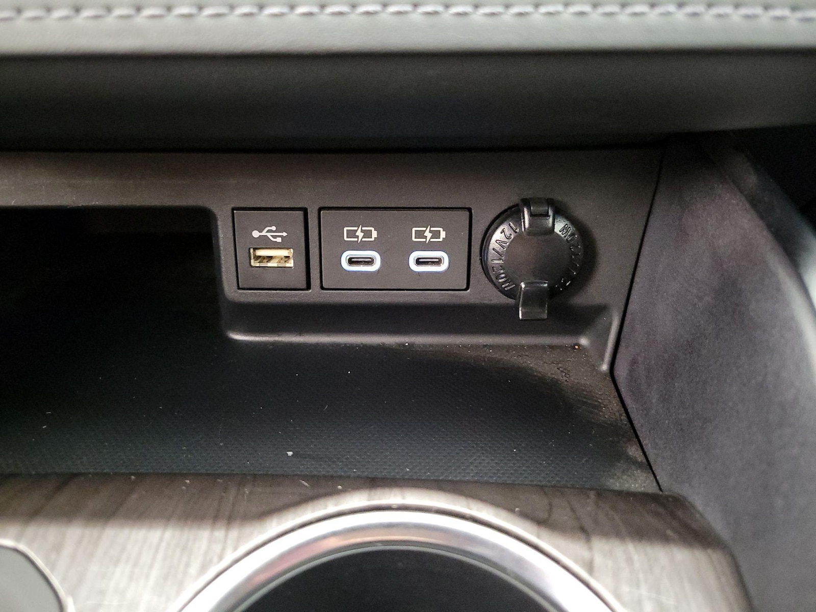2024 Toyota Highlander Limited - Photo 19