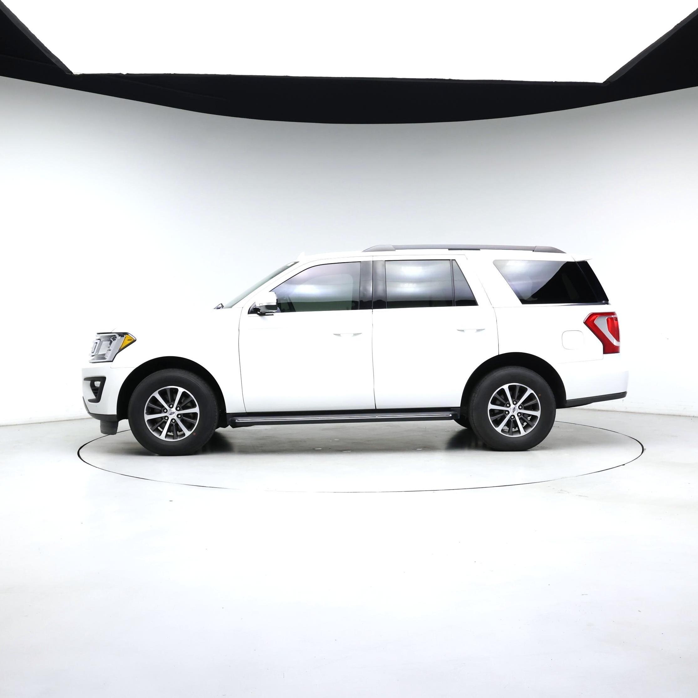 Thumbnail: 2020 Ford Expedition - 3
