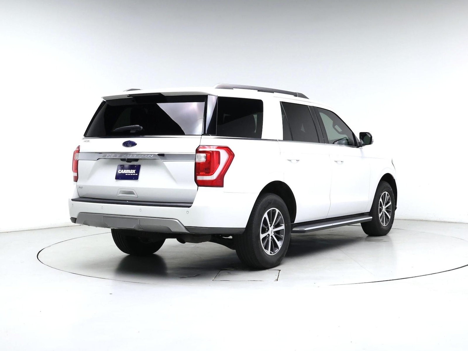 2020 Ford Expedition XLT - Photo 9