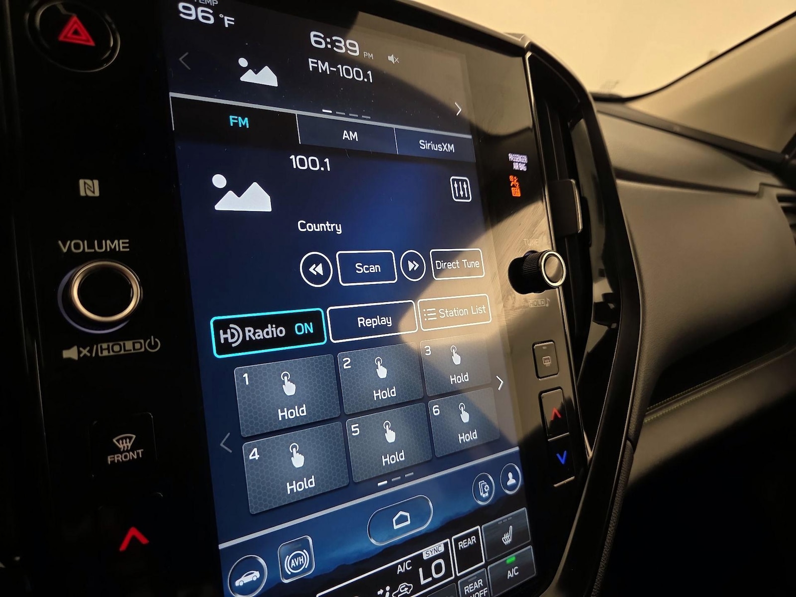 2025 Subaru Ascent Onyx Edition-Premium - Photo 16