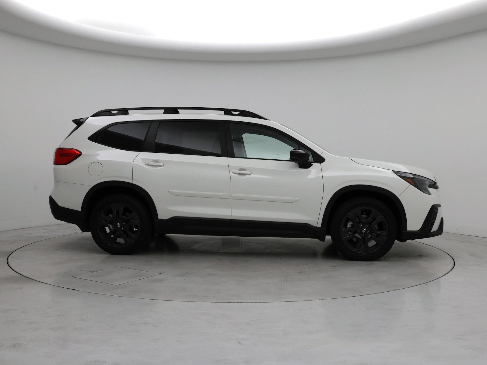 2025 Subaru Ascent Onyx Edition-Premium - Photo 8