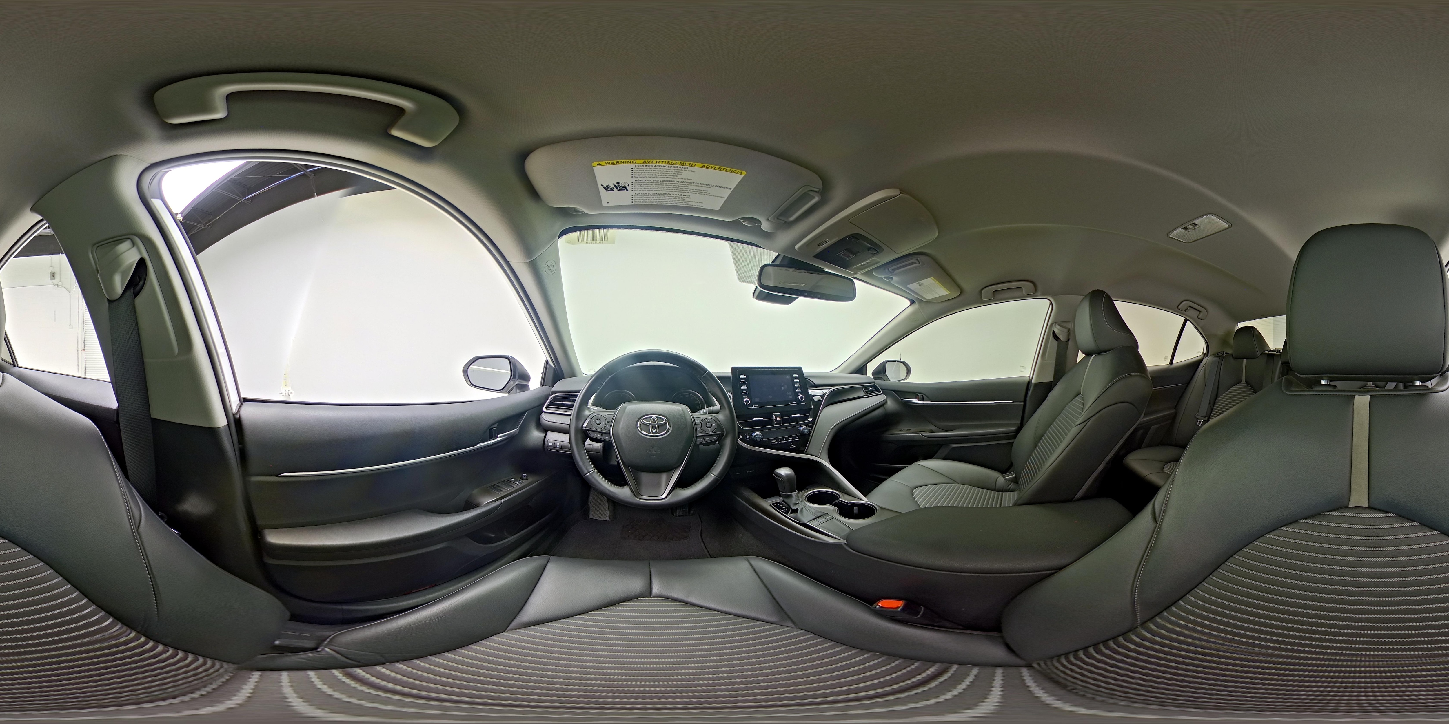 2023 Toyota Camry SE - Photo 26