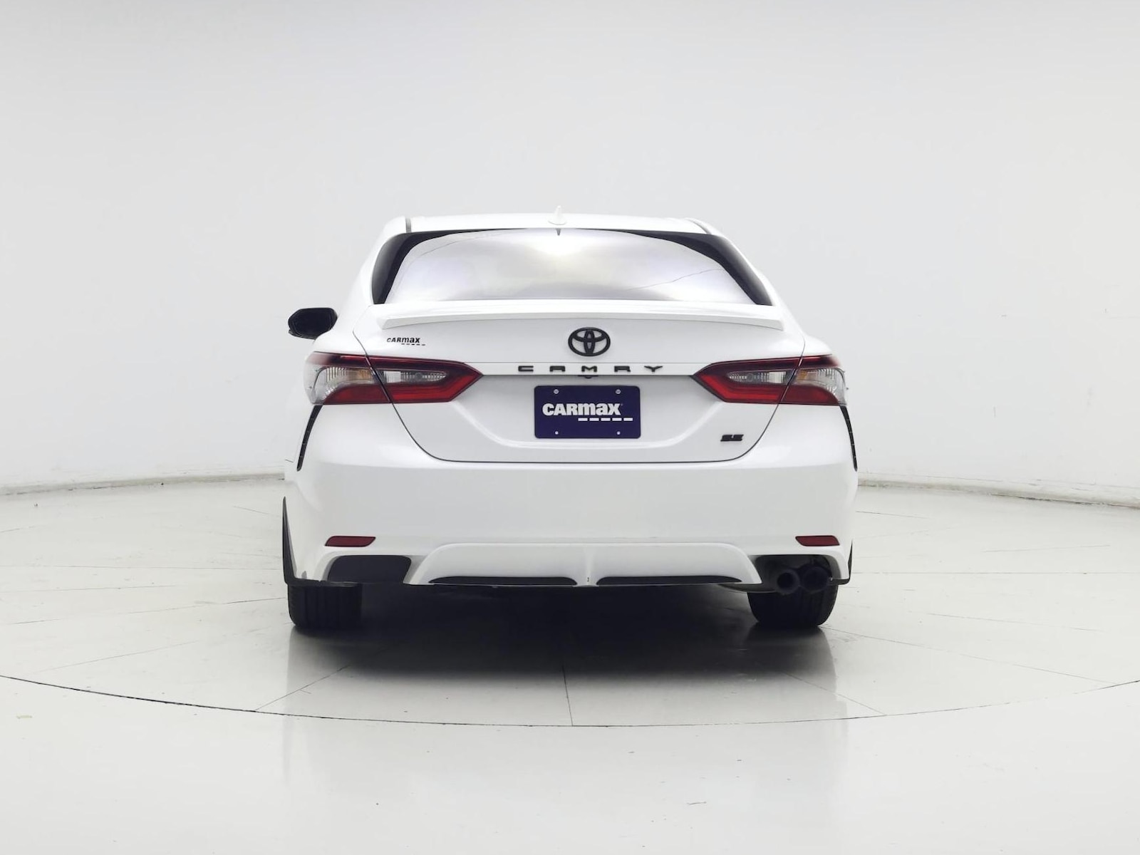 2023 Toyota Camry SE - Photo 7