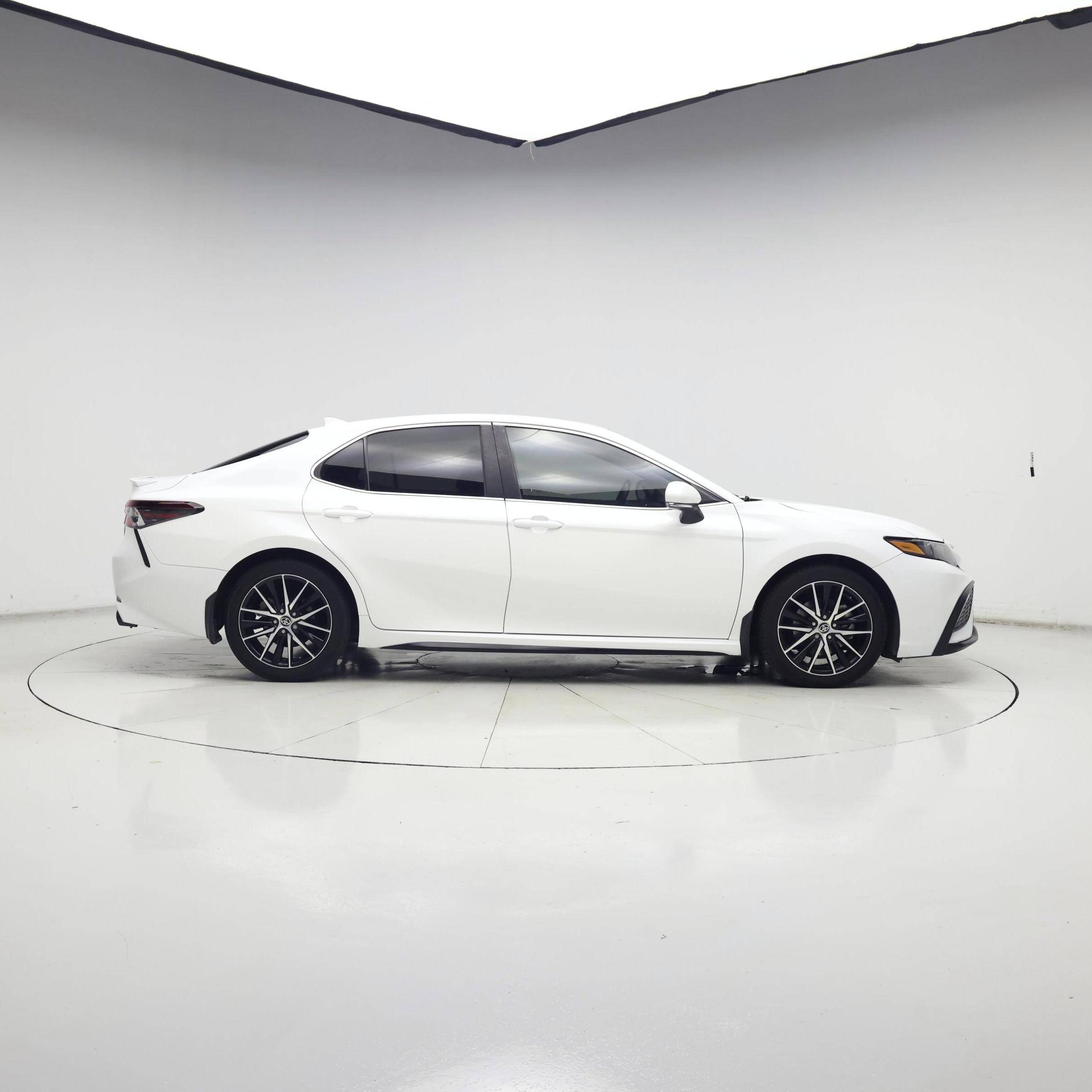 Thumbnail: 2023 Toyota Camry - 7