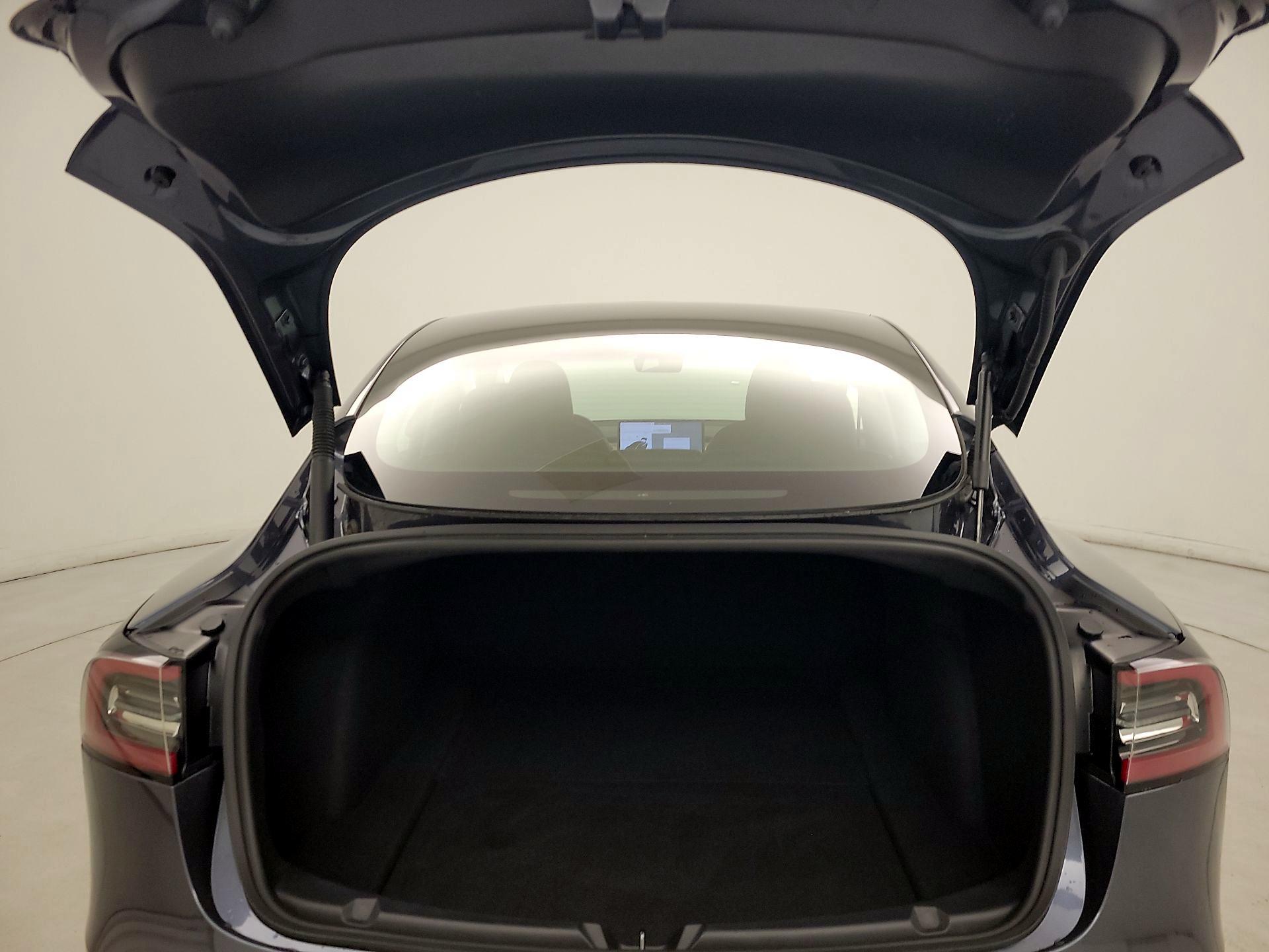 Thumbnail: 2021 Tesla Model 3 - 19