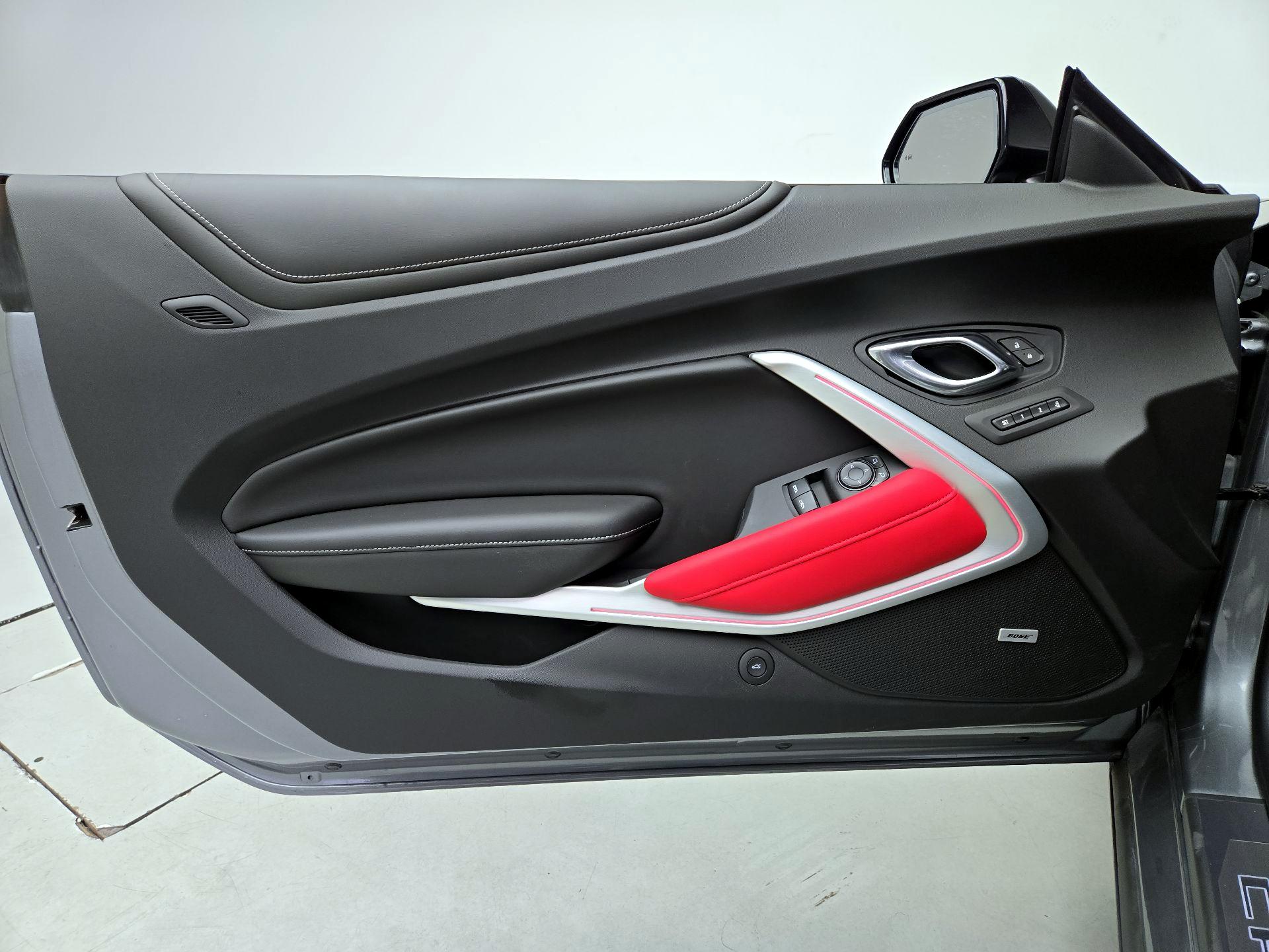 Thumbnail: 2021 Chevrolet Camaro - 12