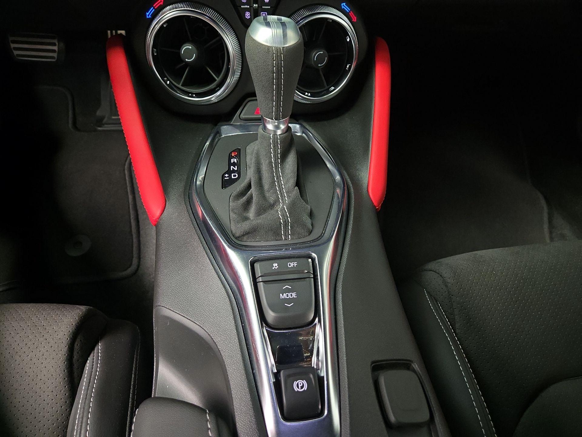 Thumbnail: 2021 Chevrolet Camaro - 18