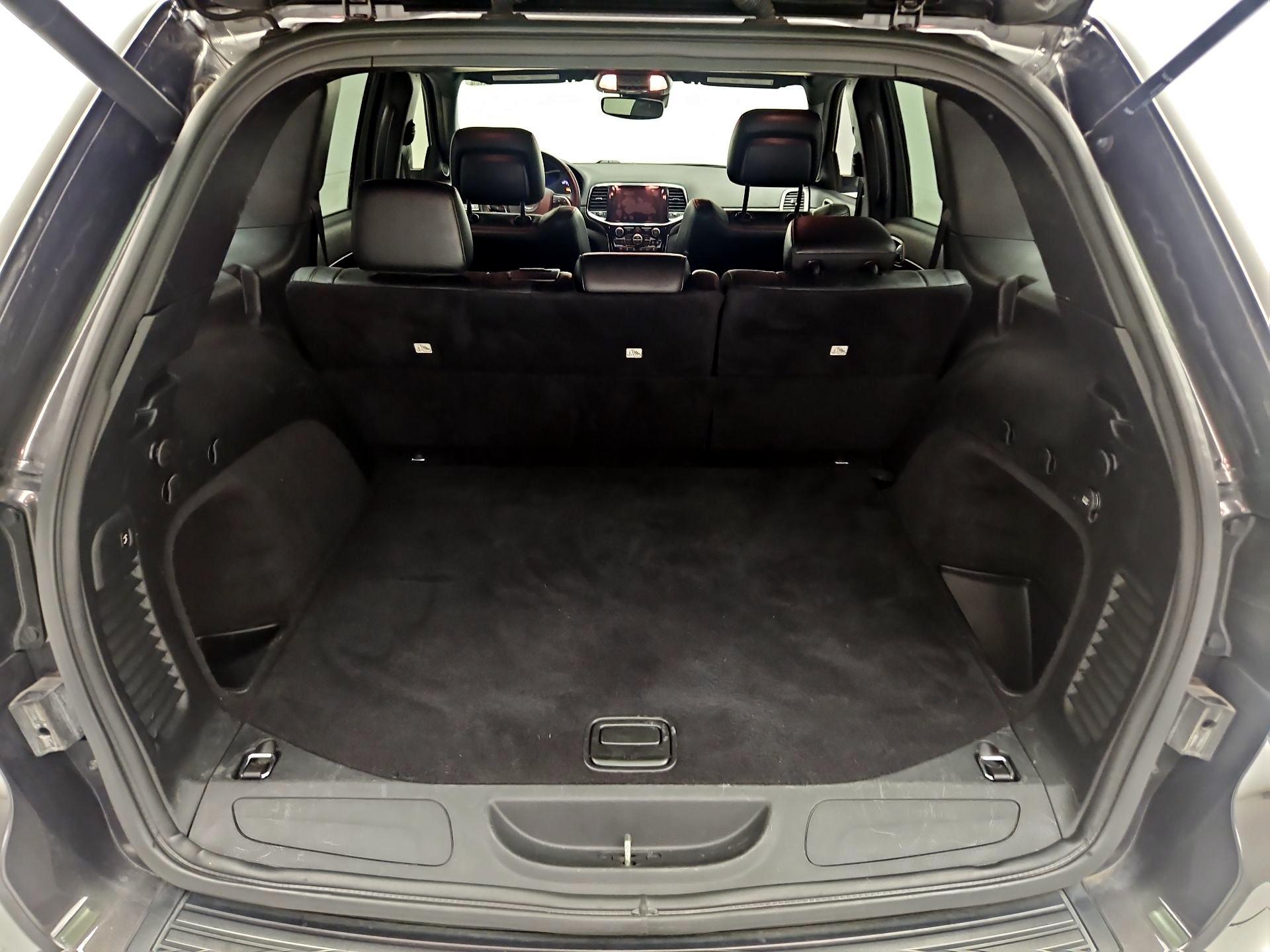 Thumbnail: 2021 Jeep Grand Cherokee - 18