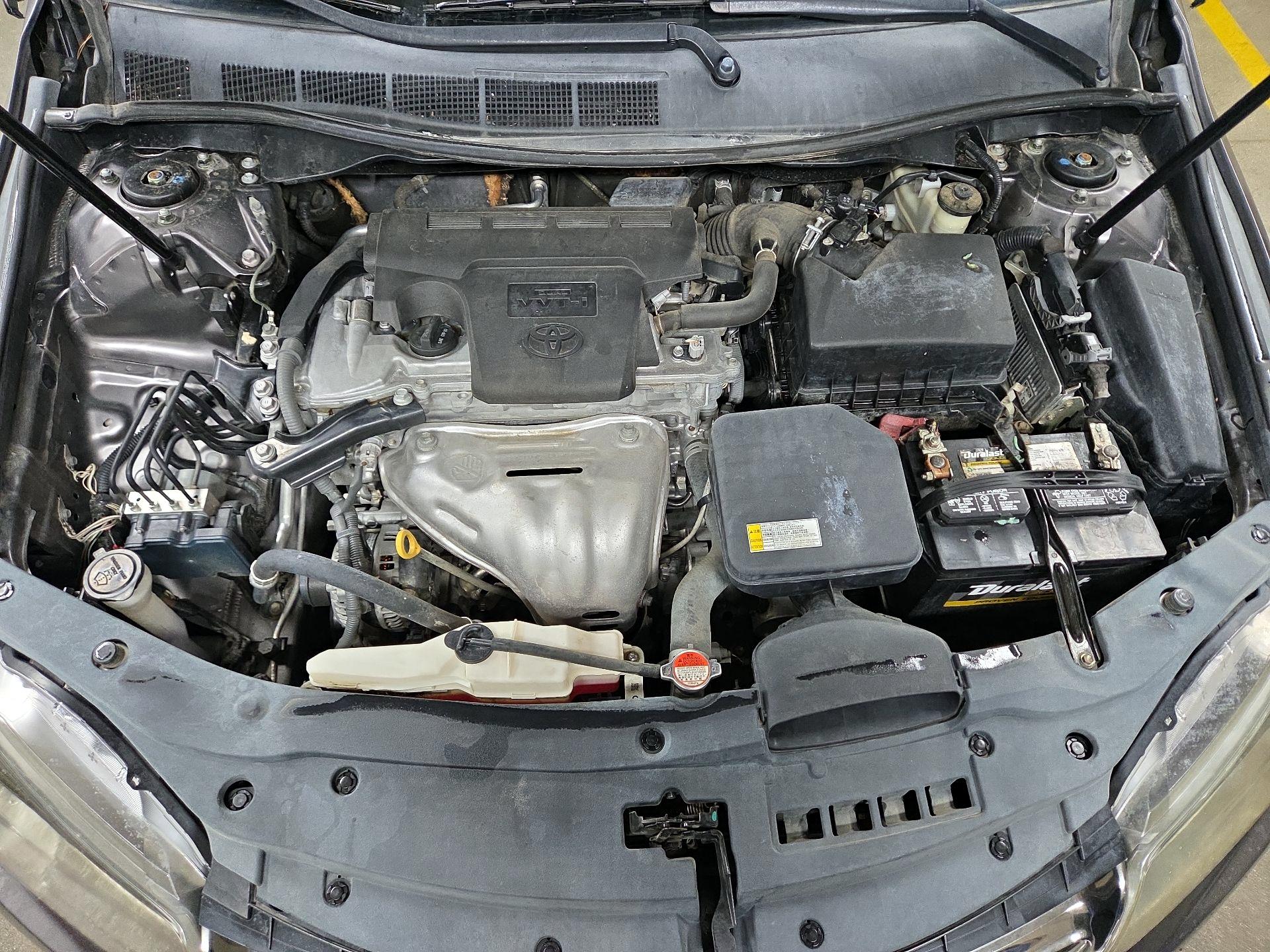 Thumbnail: 2016 Toyota Camry - 15