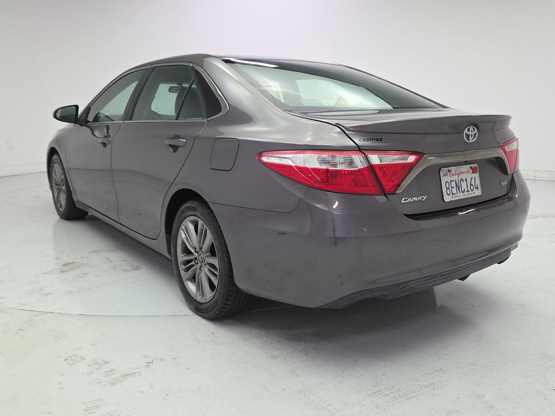 Thumbnail: 2016 Toyota Camry - 7