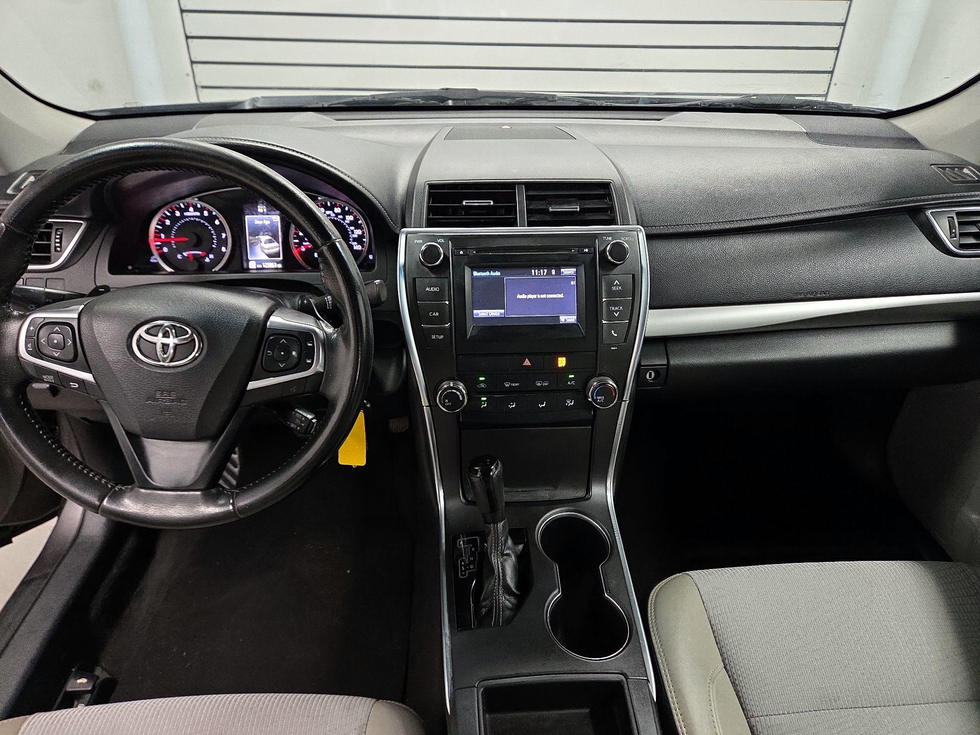 Thumbnail: 2016 Toyota Camry - 8