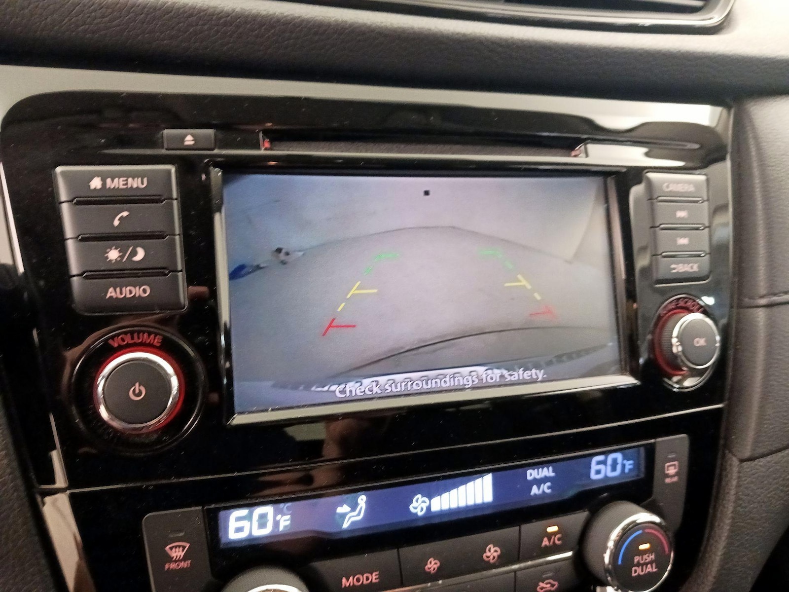 2018 Nissan Rogue SV - Photo 15