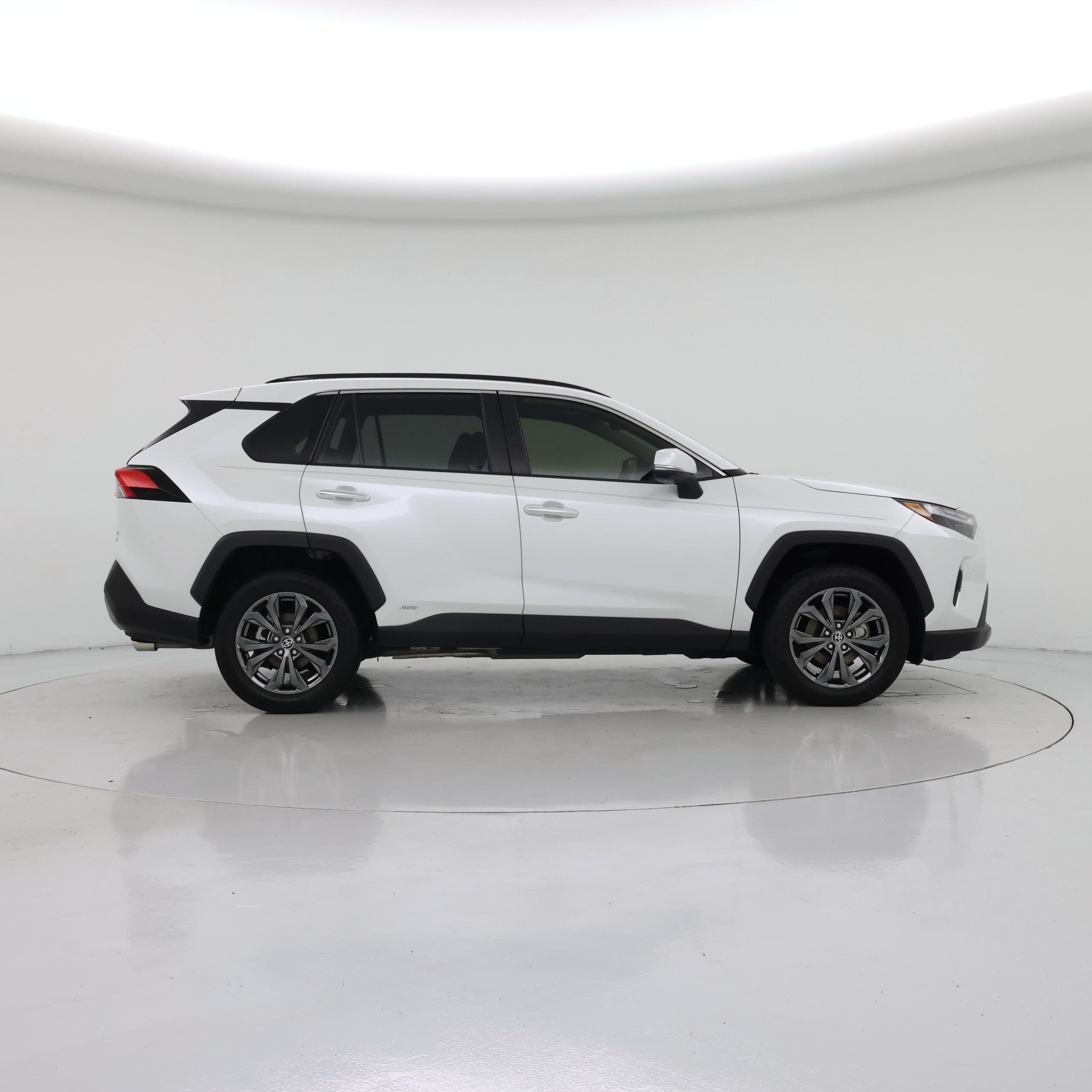 Thumbnail: 2024 Toyota RAV4 - 7