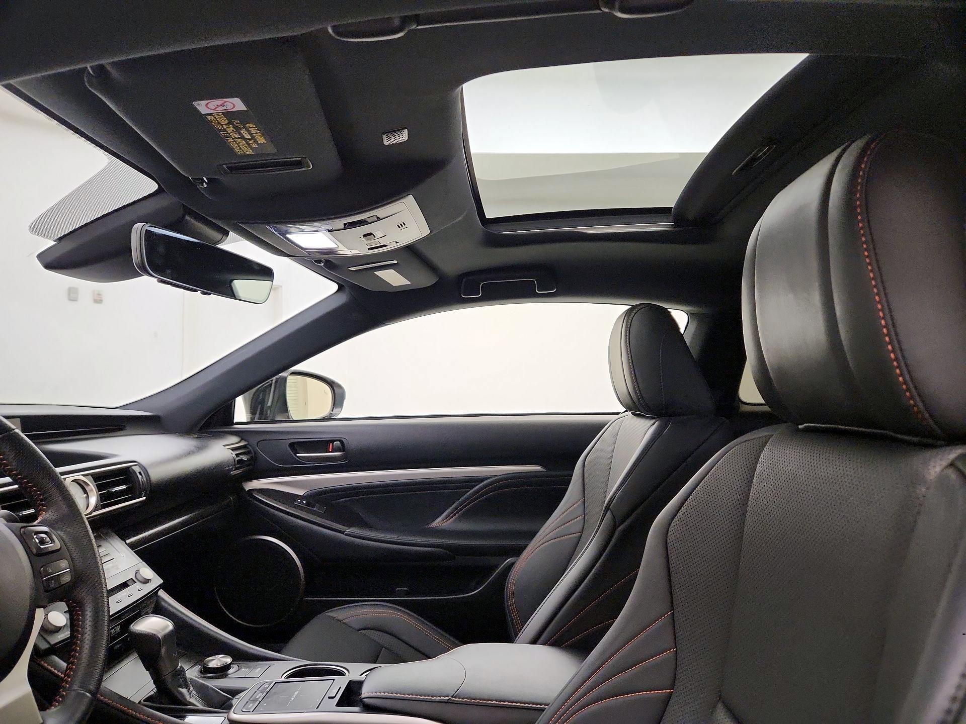 Thumbnail: 2018 Lexus RC - 20