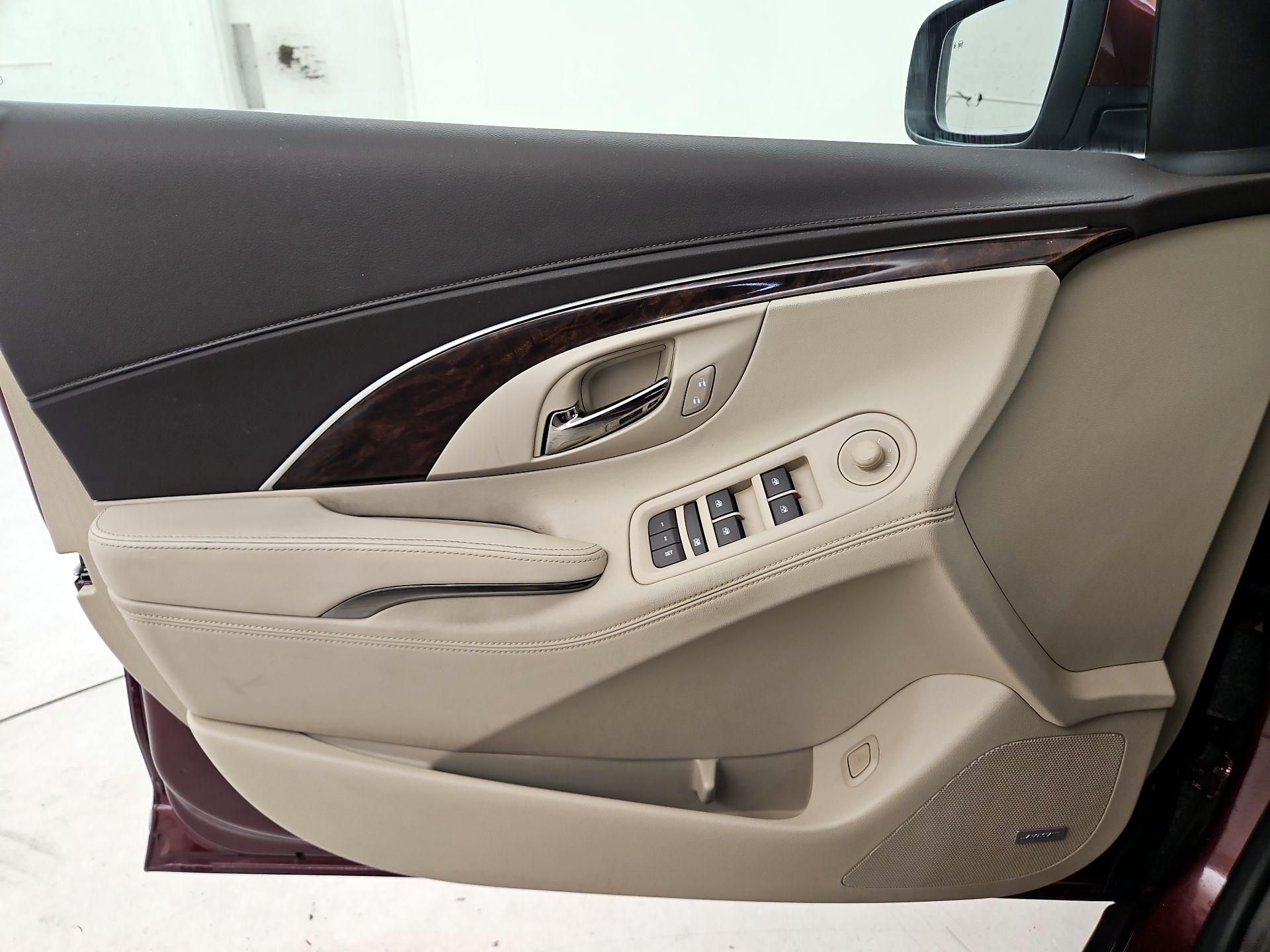 Thumbnail: 2016 Buick LaCrosse - 12
