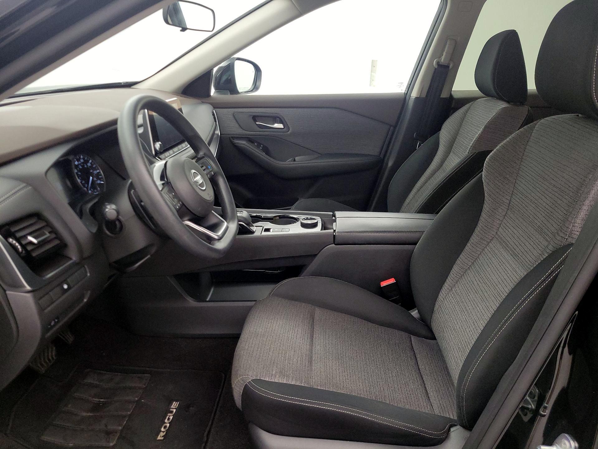 Thumbnail: 2021 Nissan Rogue - 11