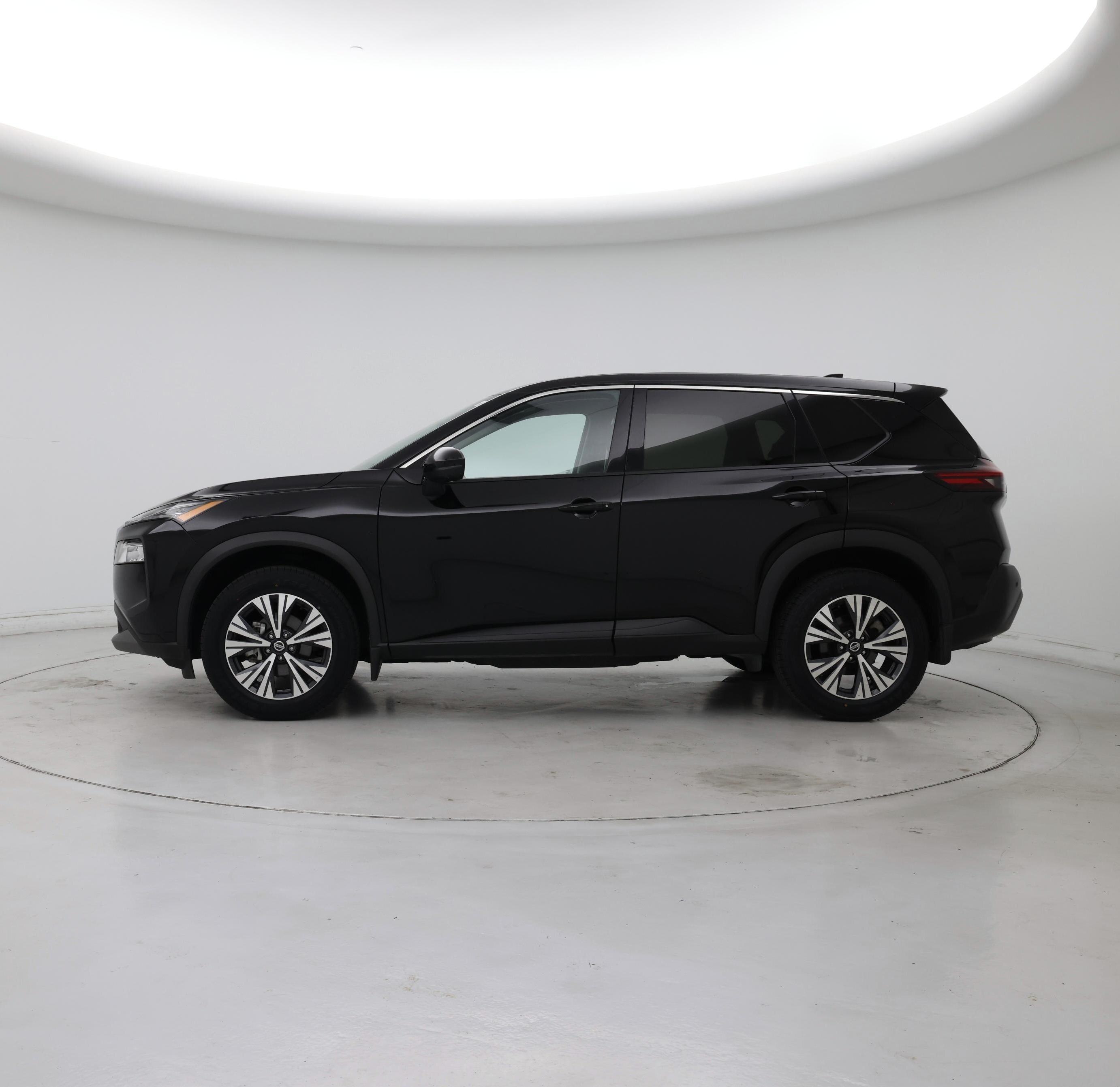 Thumbnail: 2021 Nissan Rogue - 3