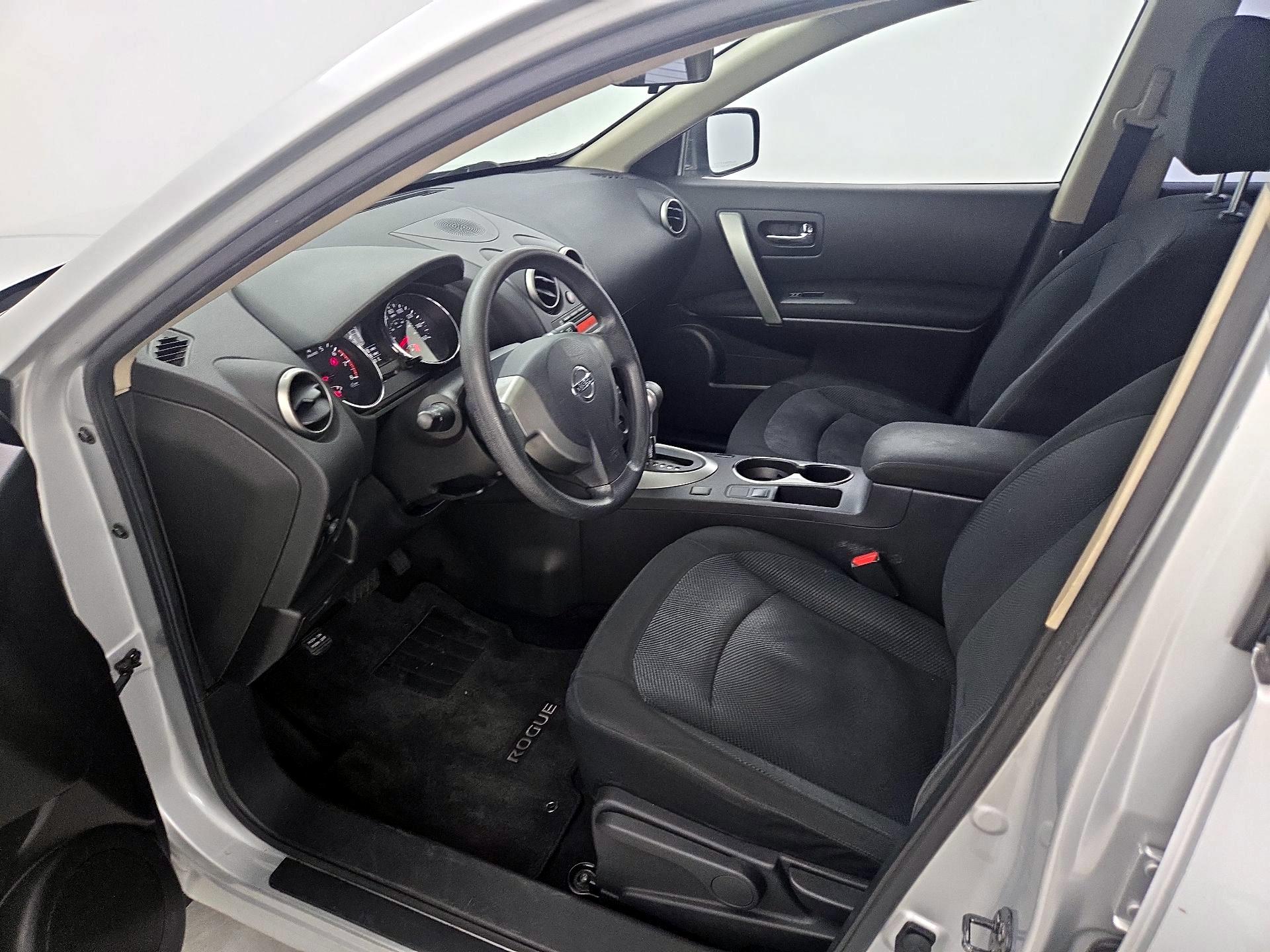 Thumbnail: 2014 Nissan Rogue - 11
