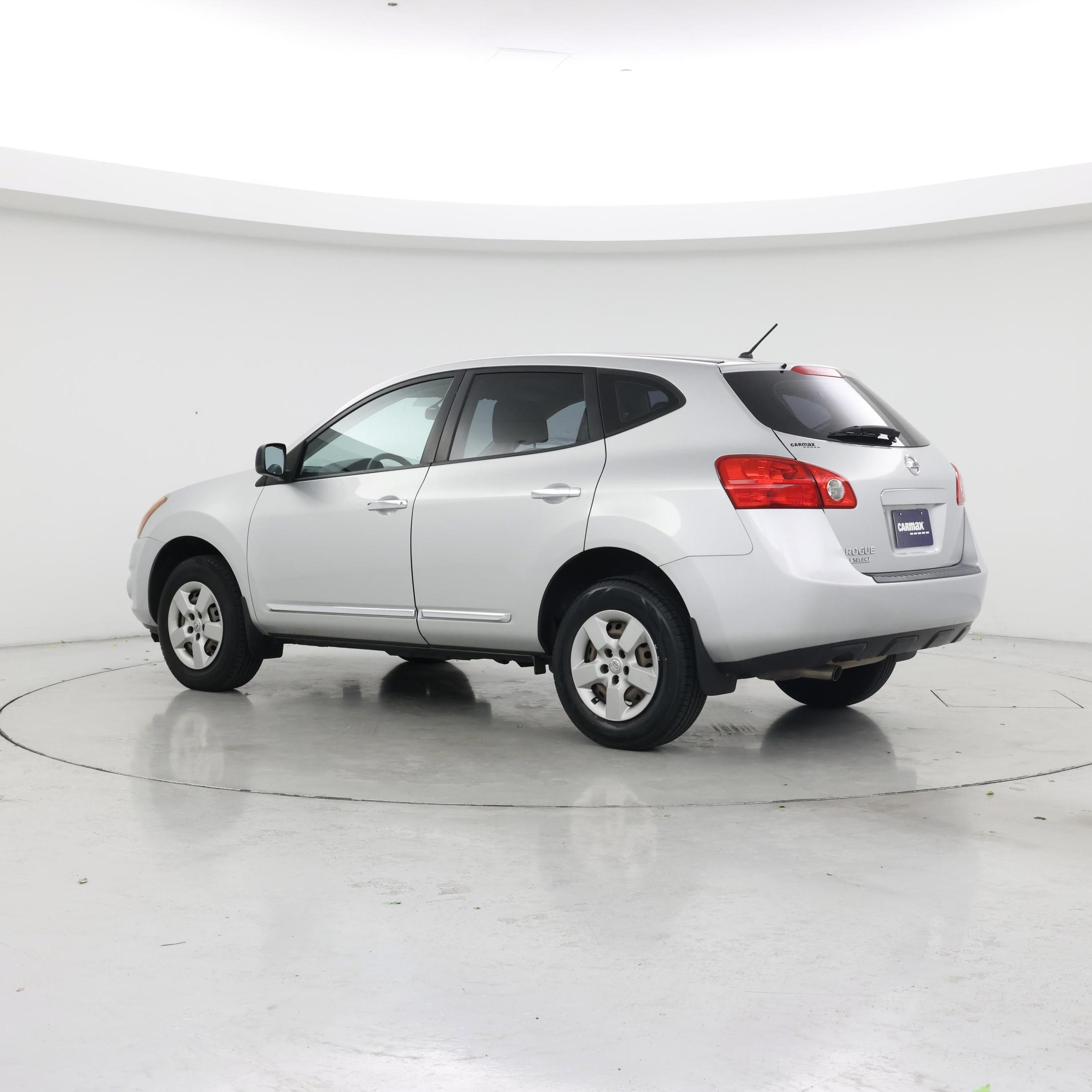 Thumbnail: 2014 Nissan Rogue - 2