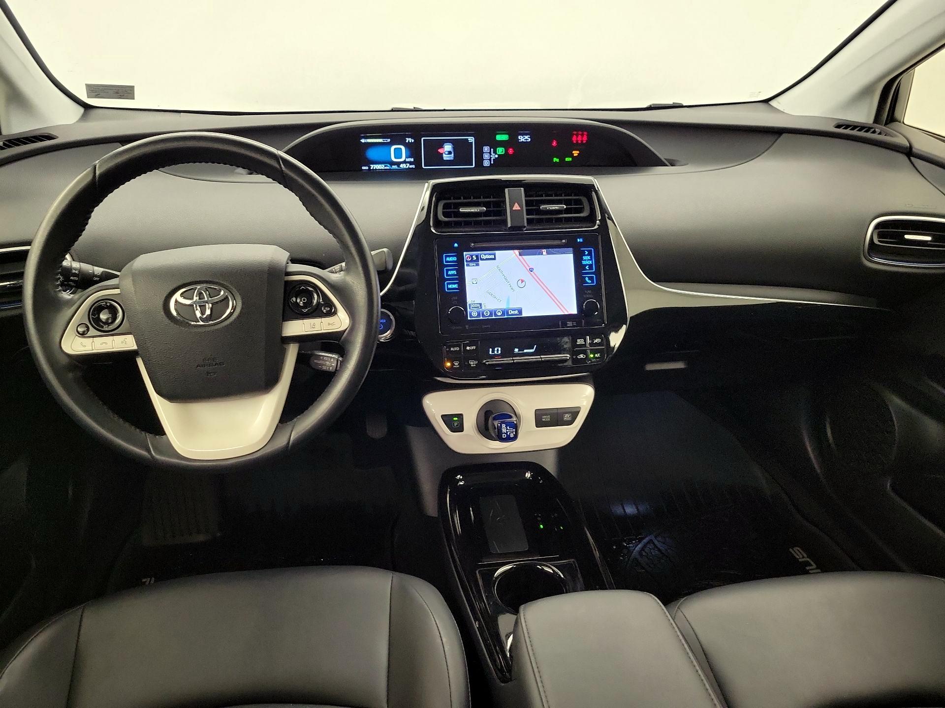 Thumbnail: 2018 Toyota Prius - 9