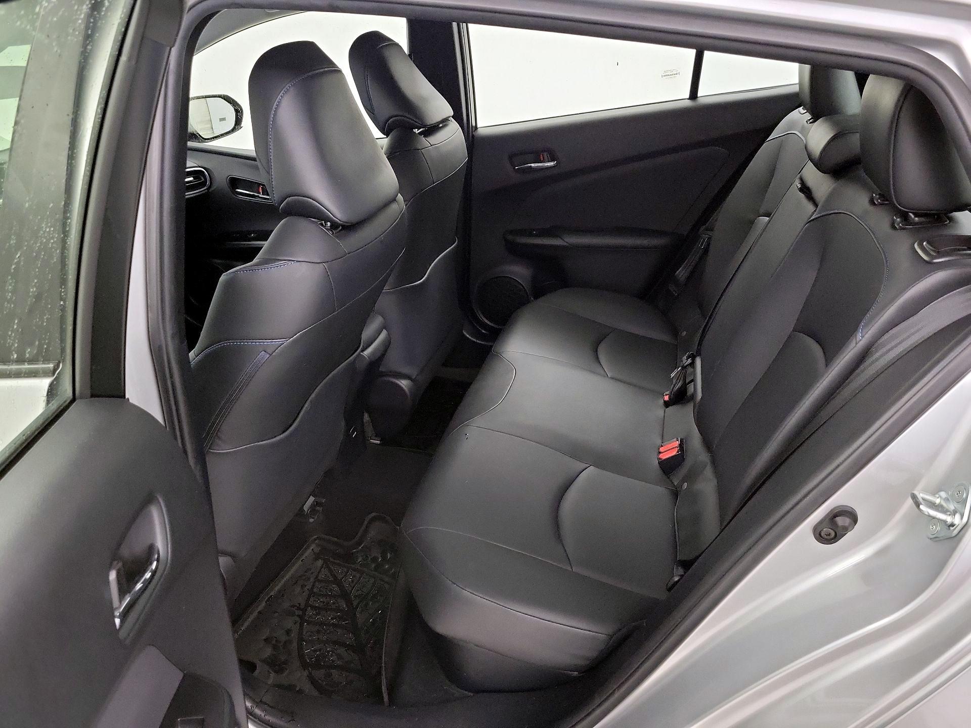Thumbnail: 2018 Toyota Prius - 20