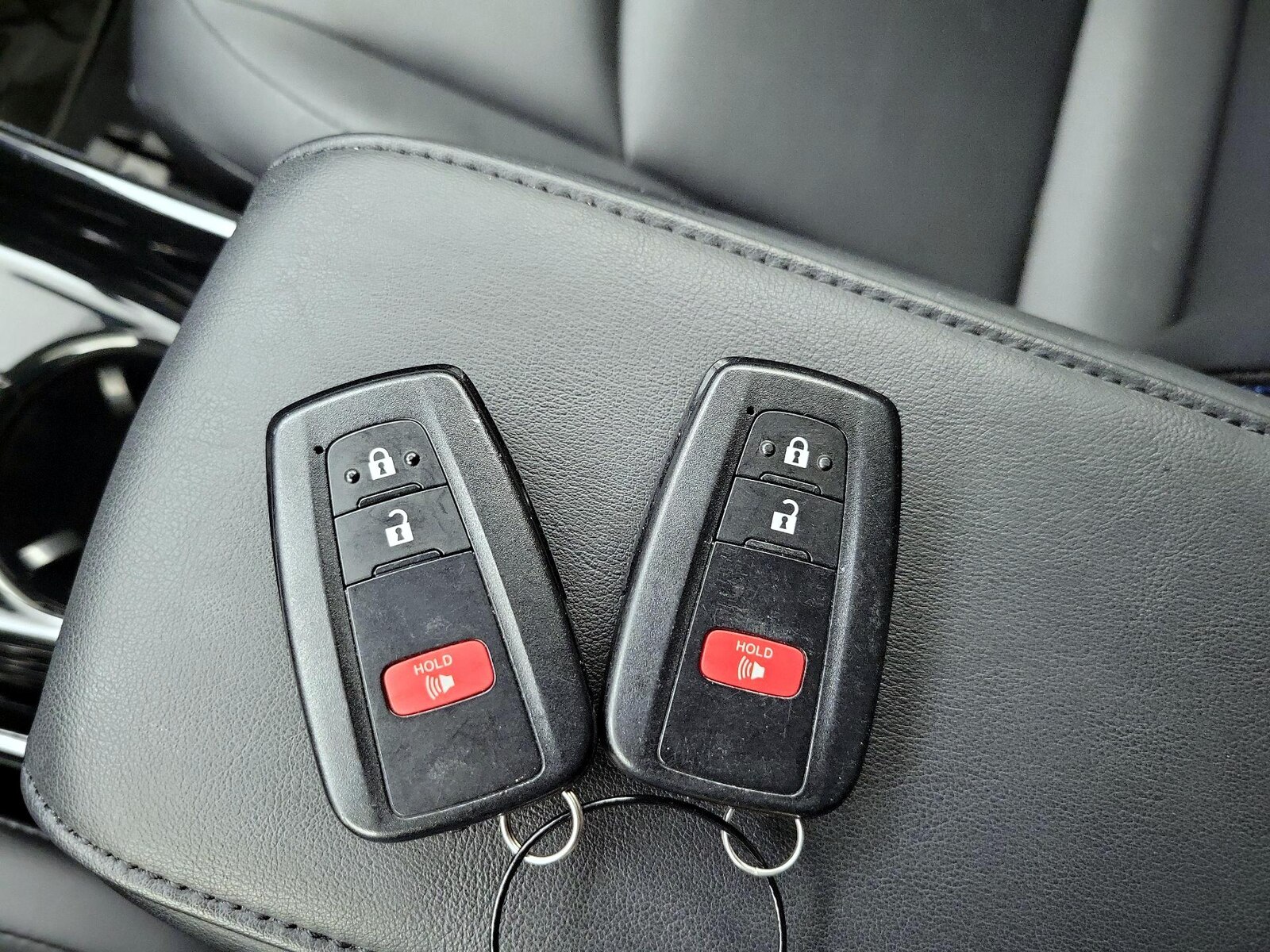 2018 Toyota Prius Three - Photo 24