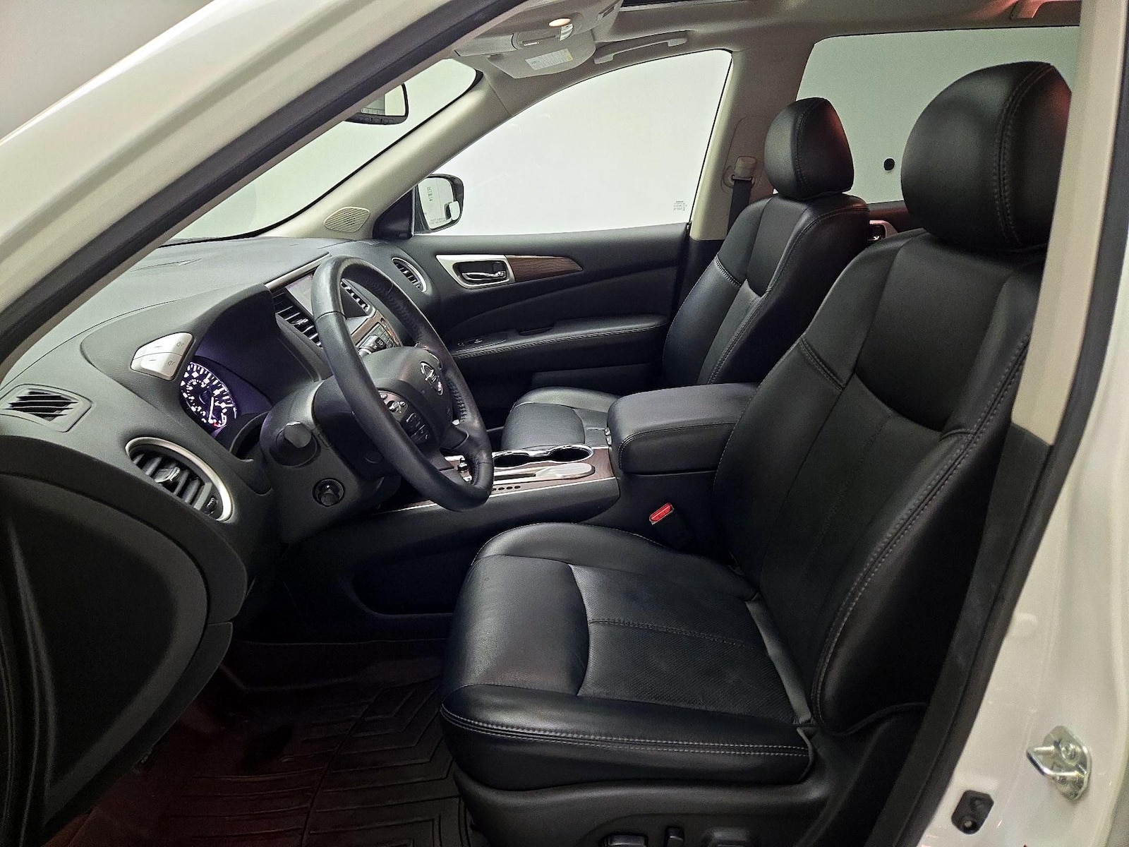 2019 Nissan Pathfinder Platinum - Photo 10