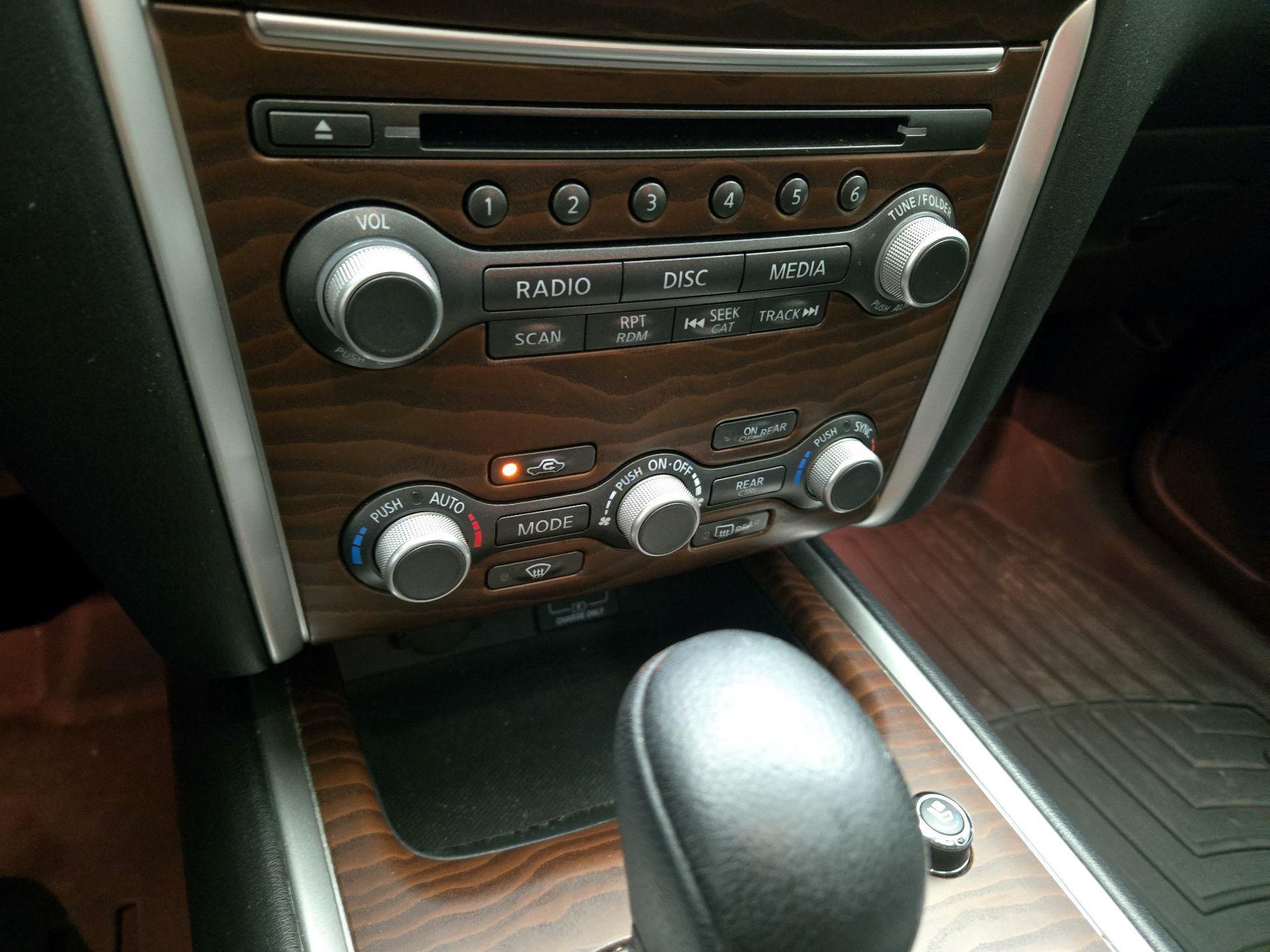 Thumbnail: 2019 Nissan Pathfinder - 15