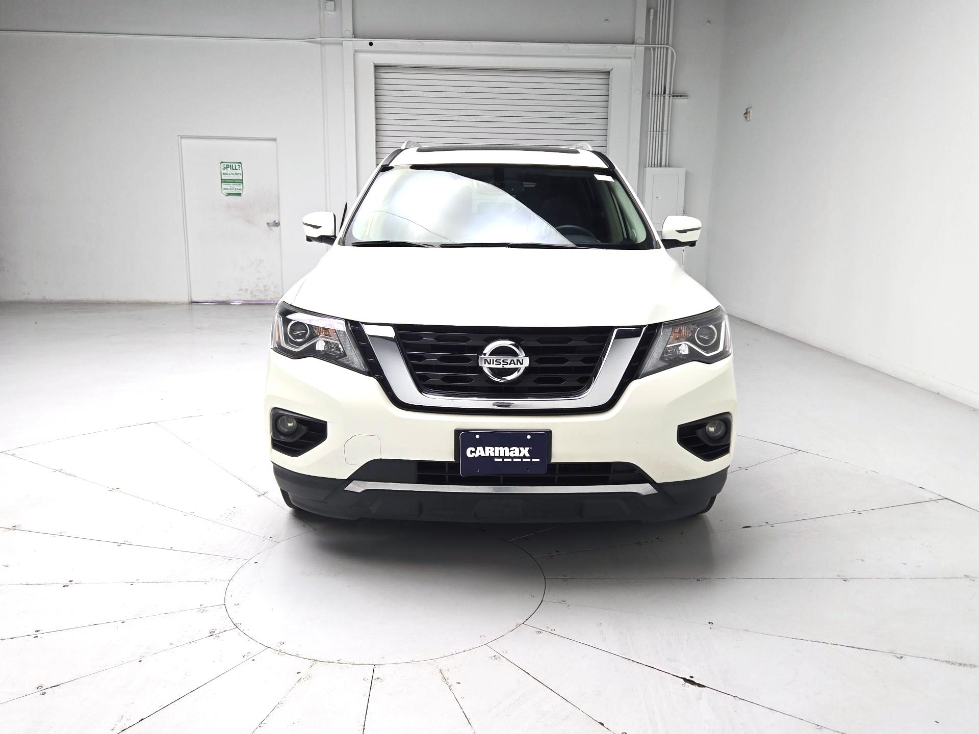 Thumbnail: 2019 Nissan Pathfinder - 2
