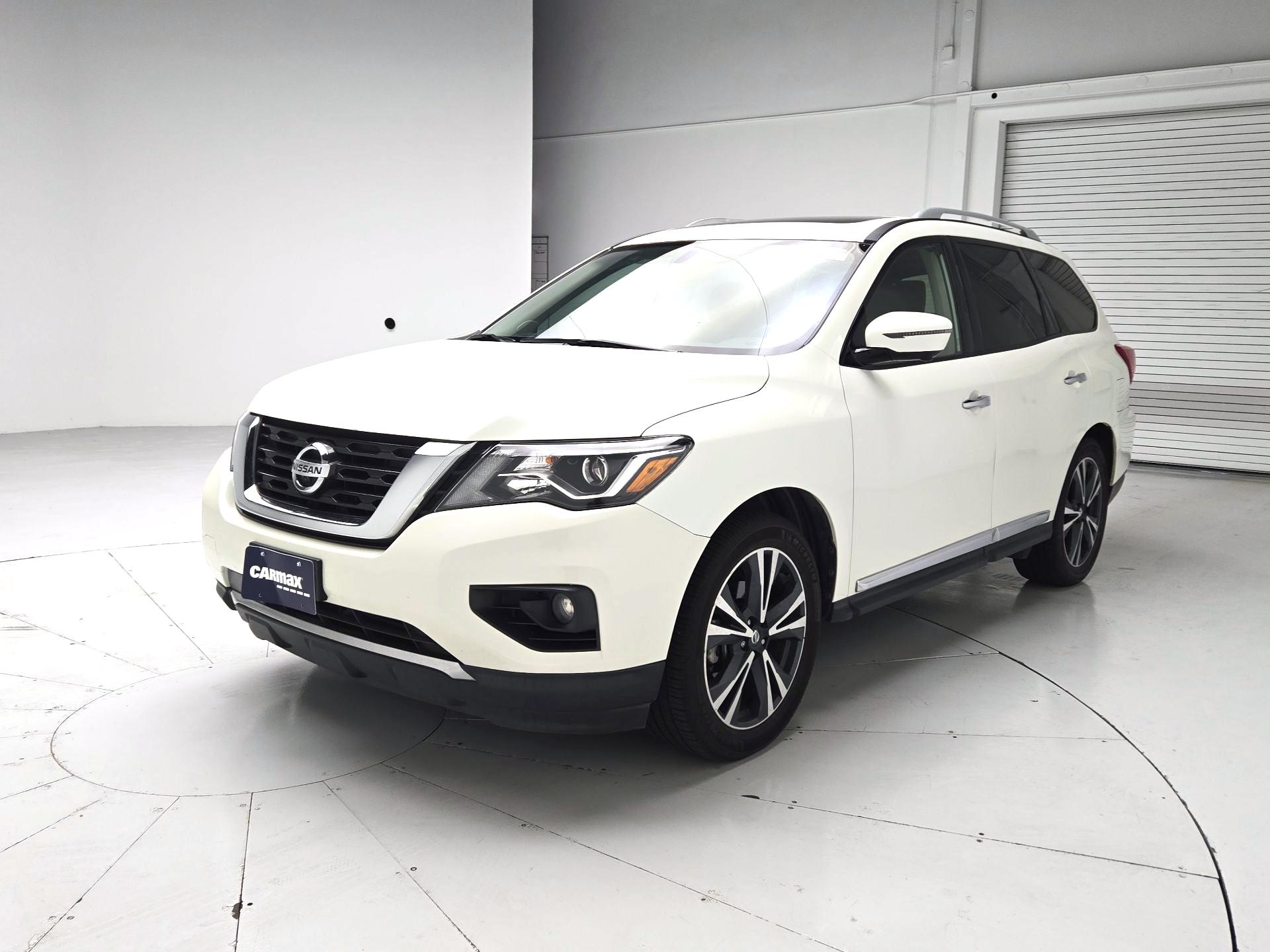 Thumbnail: 2019 Nissan Pathfinder - 3