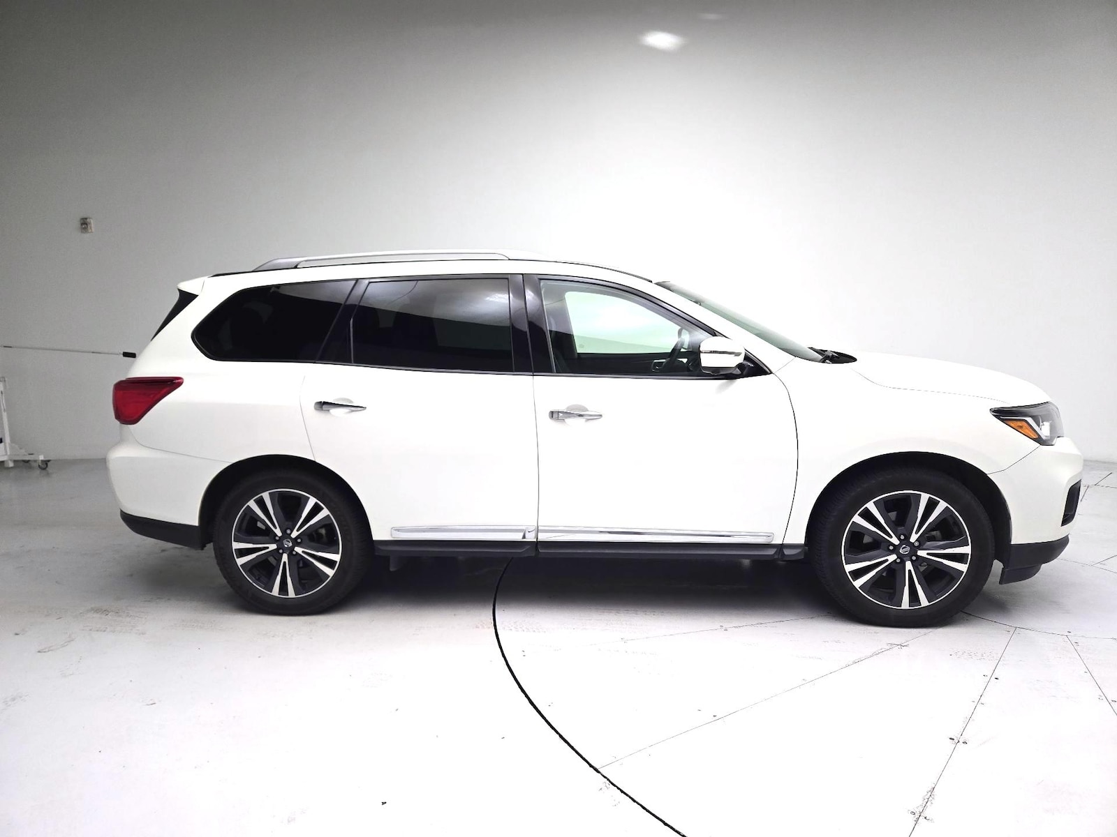 2019 Nissan Pathfinder Platinum - Photo 4