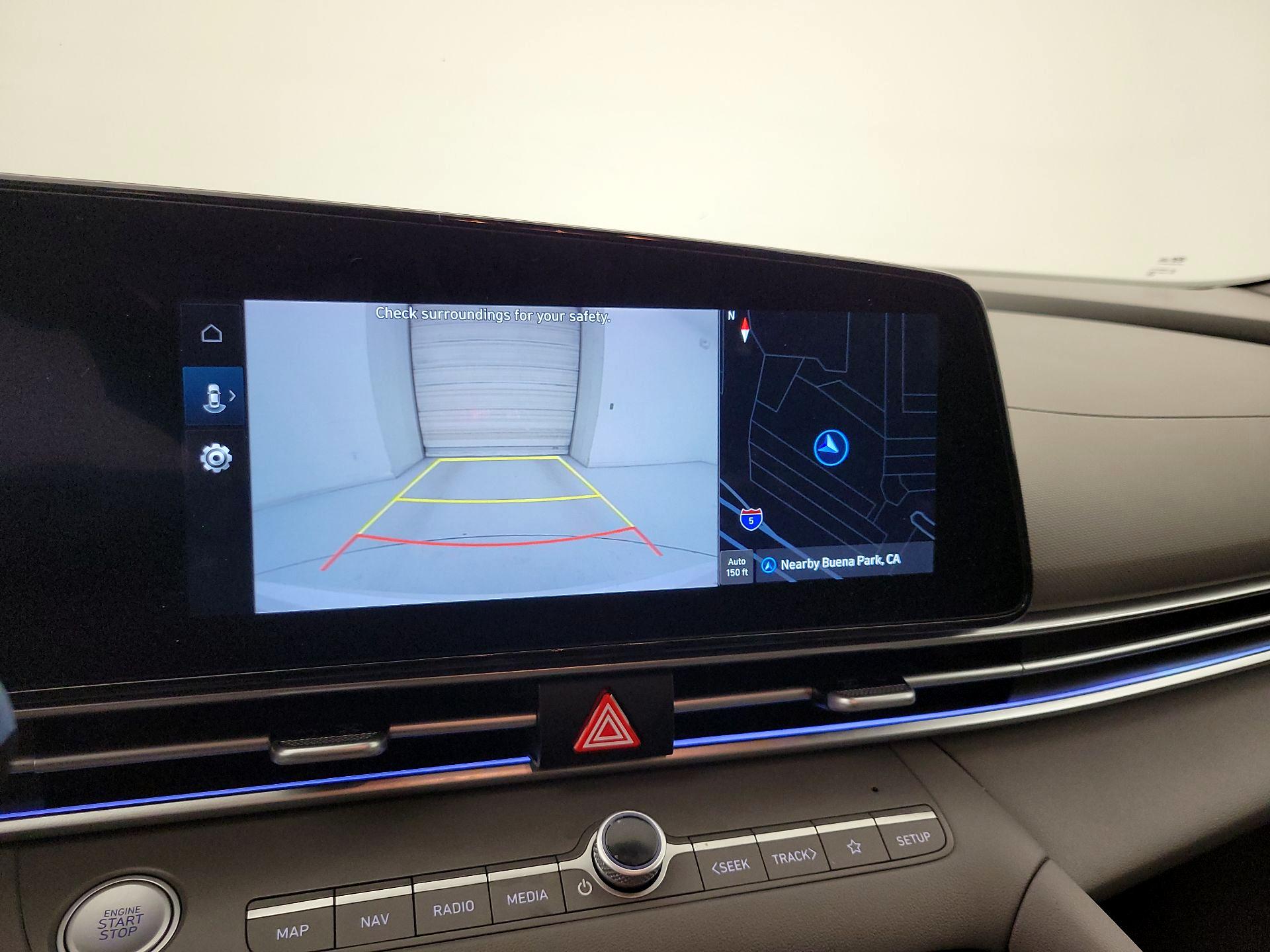 Thumbnail: 2024 Hyundai Elantra - 15