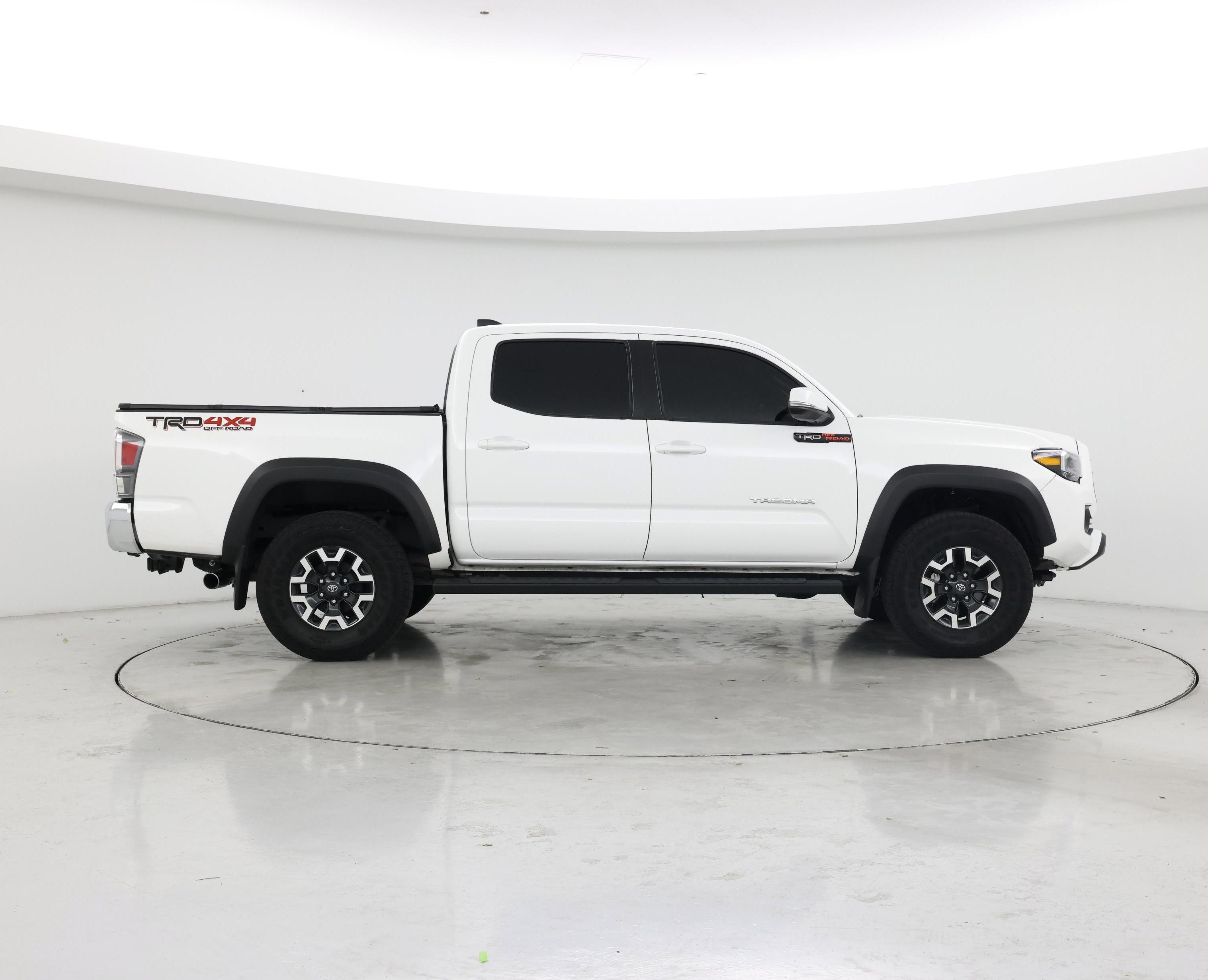 Thumbnail: 2023 Toyota Tacoma - 7