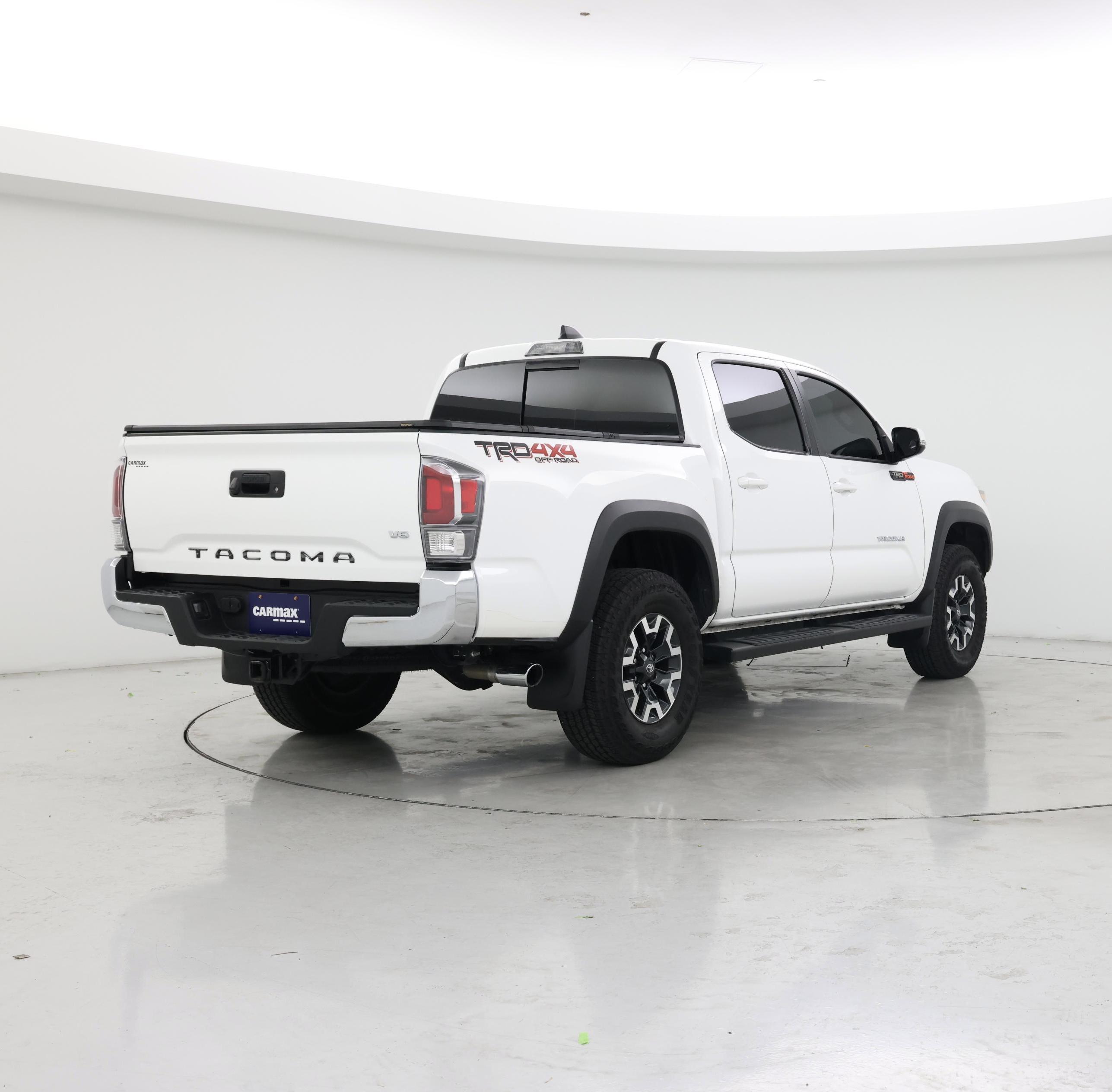 Thumbnail: 2023 Toyota Tacoma - 8