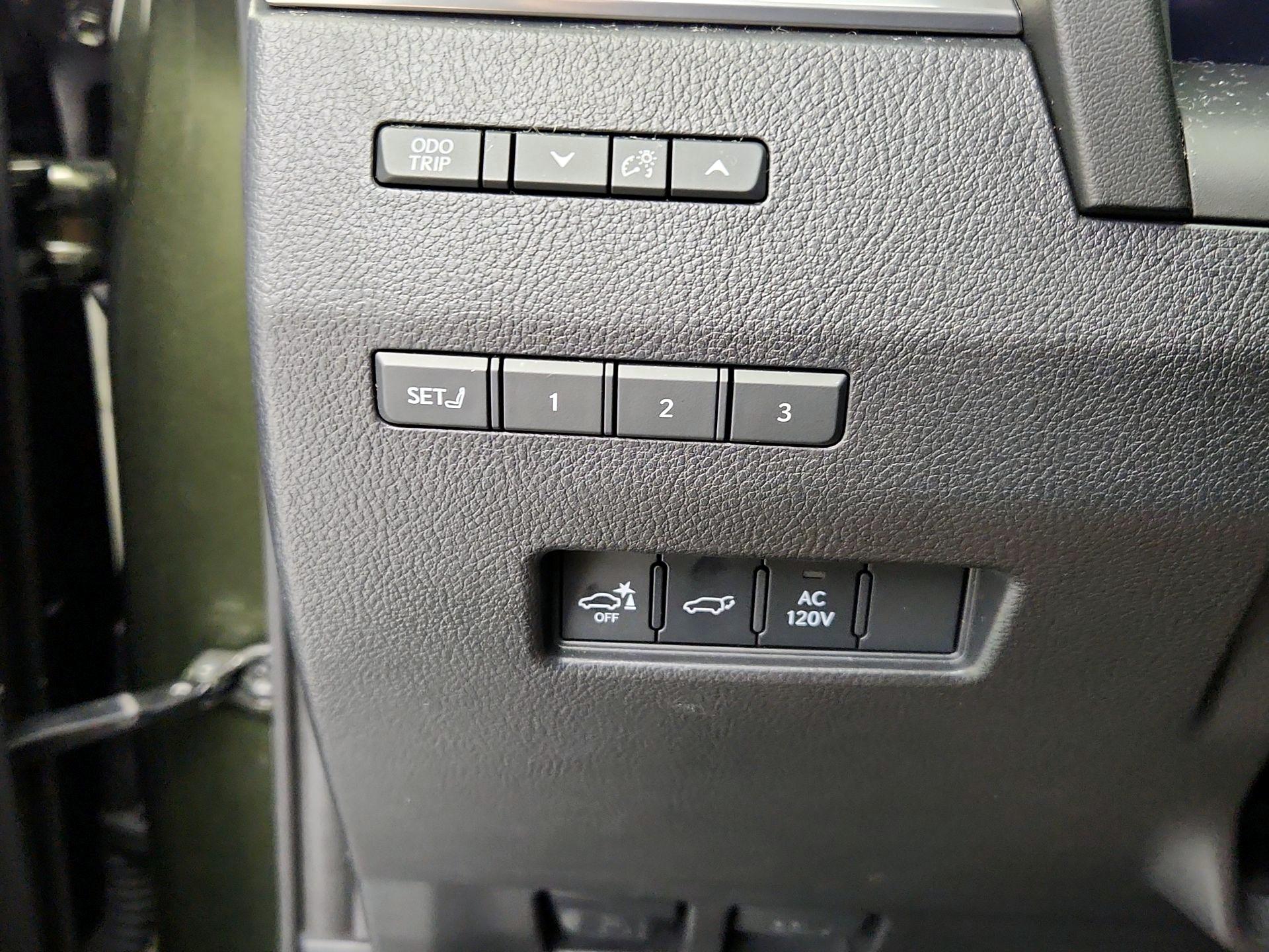 Thumbnail: 2025 Lexus GX - 13