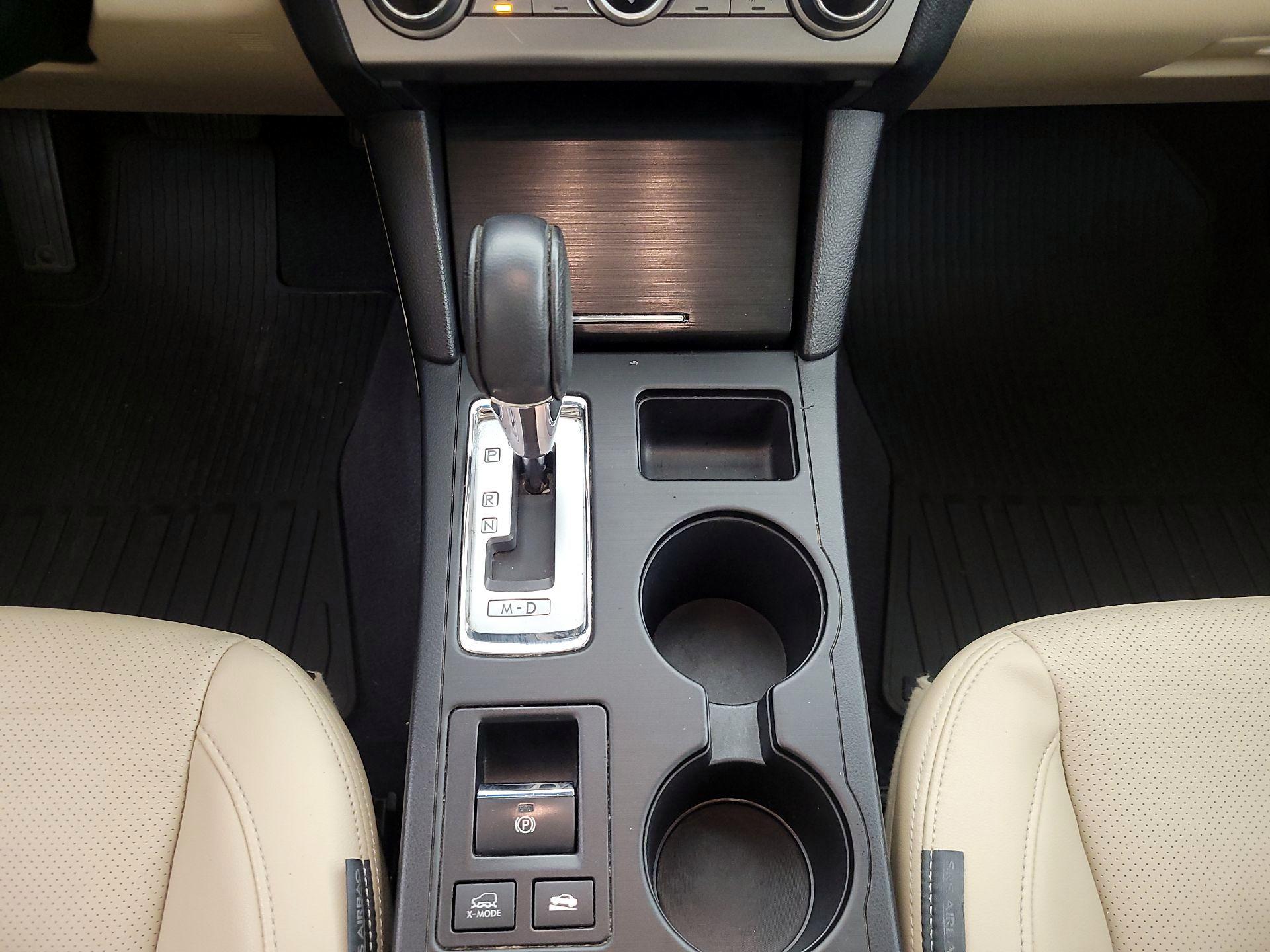 Thumbnail: 2015 Subaru Outback - 18