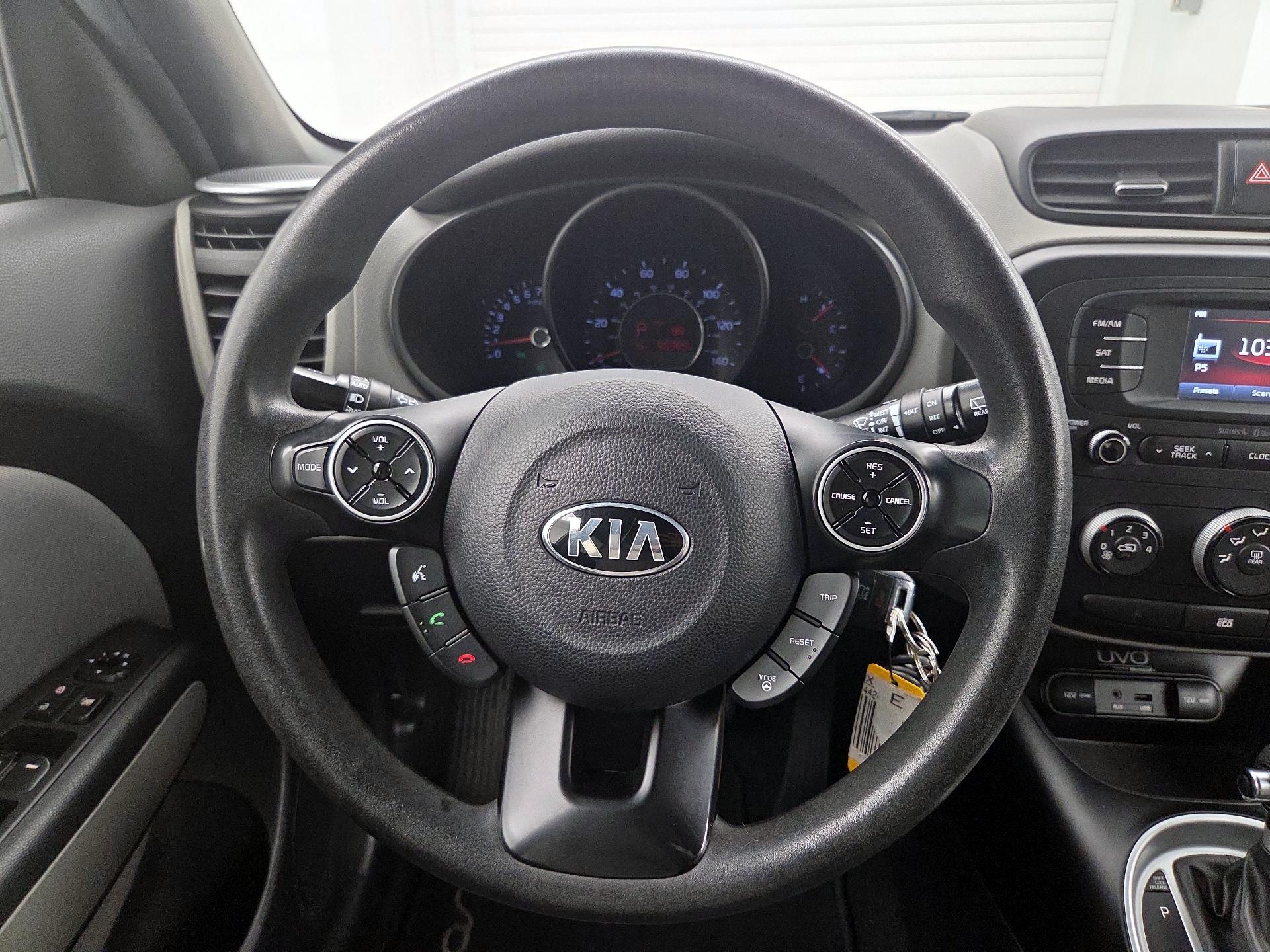 Thumbnail: 2015 Kia Soul - 10