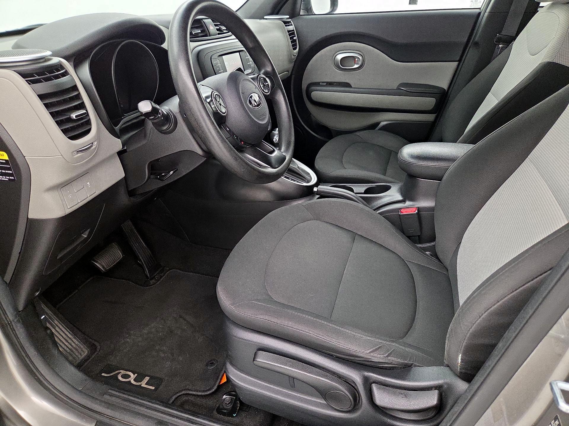 Thumbnail: 2015 Kia Soul - 11