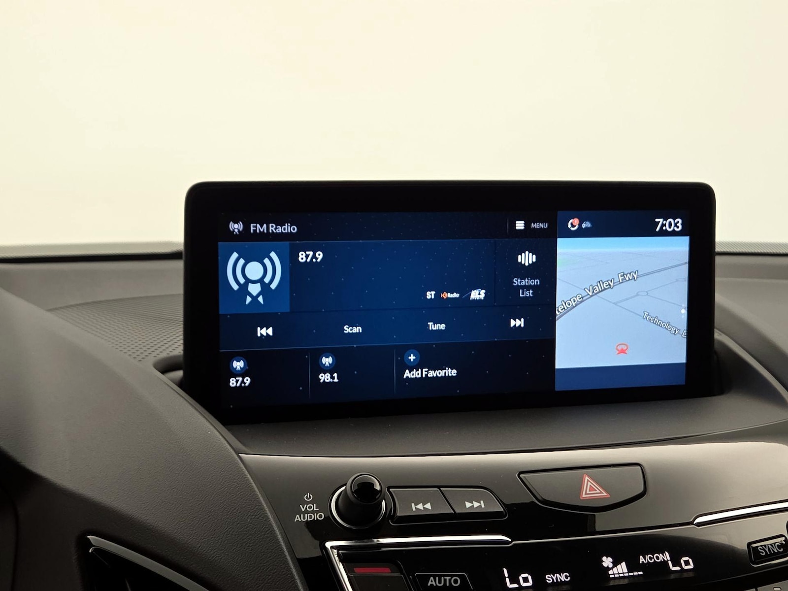 2019 Acura RDX A-Spec Package - Photo 17