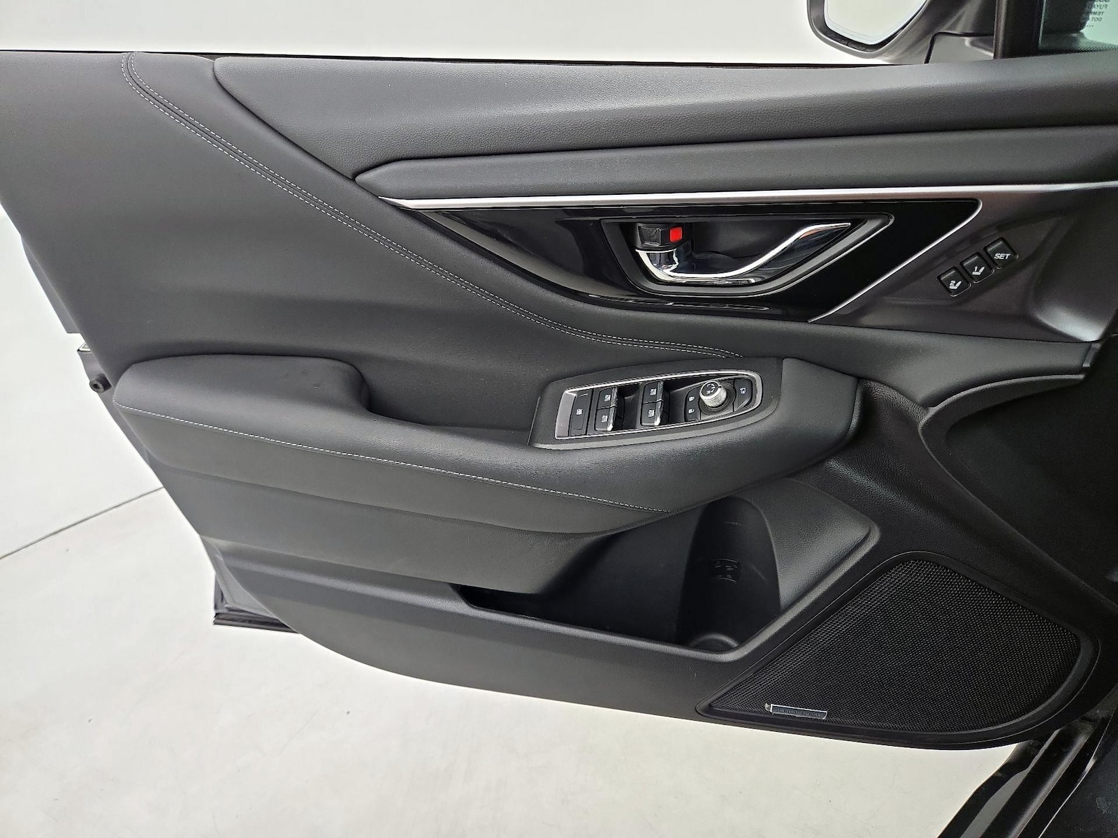 2023 Subaru Outback Touring - Photo 13