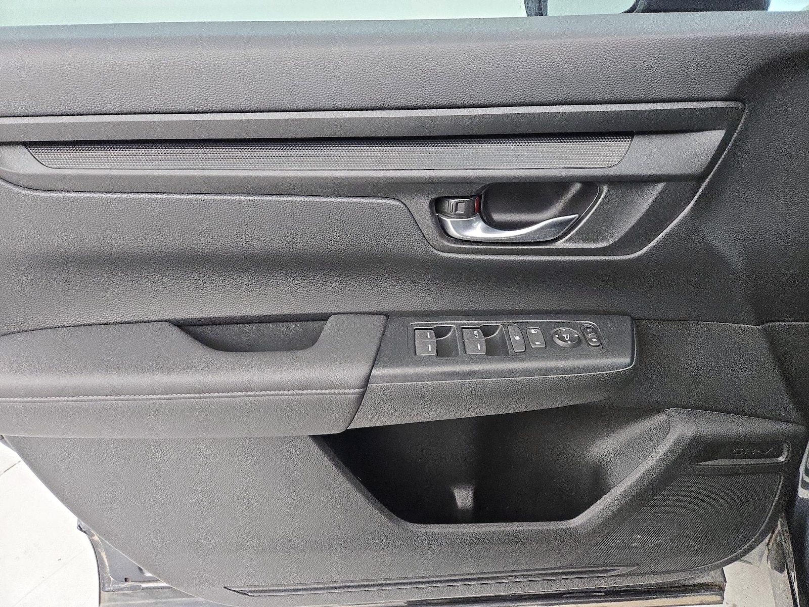 2024 Honda CR-V LX - Photo 13