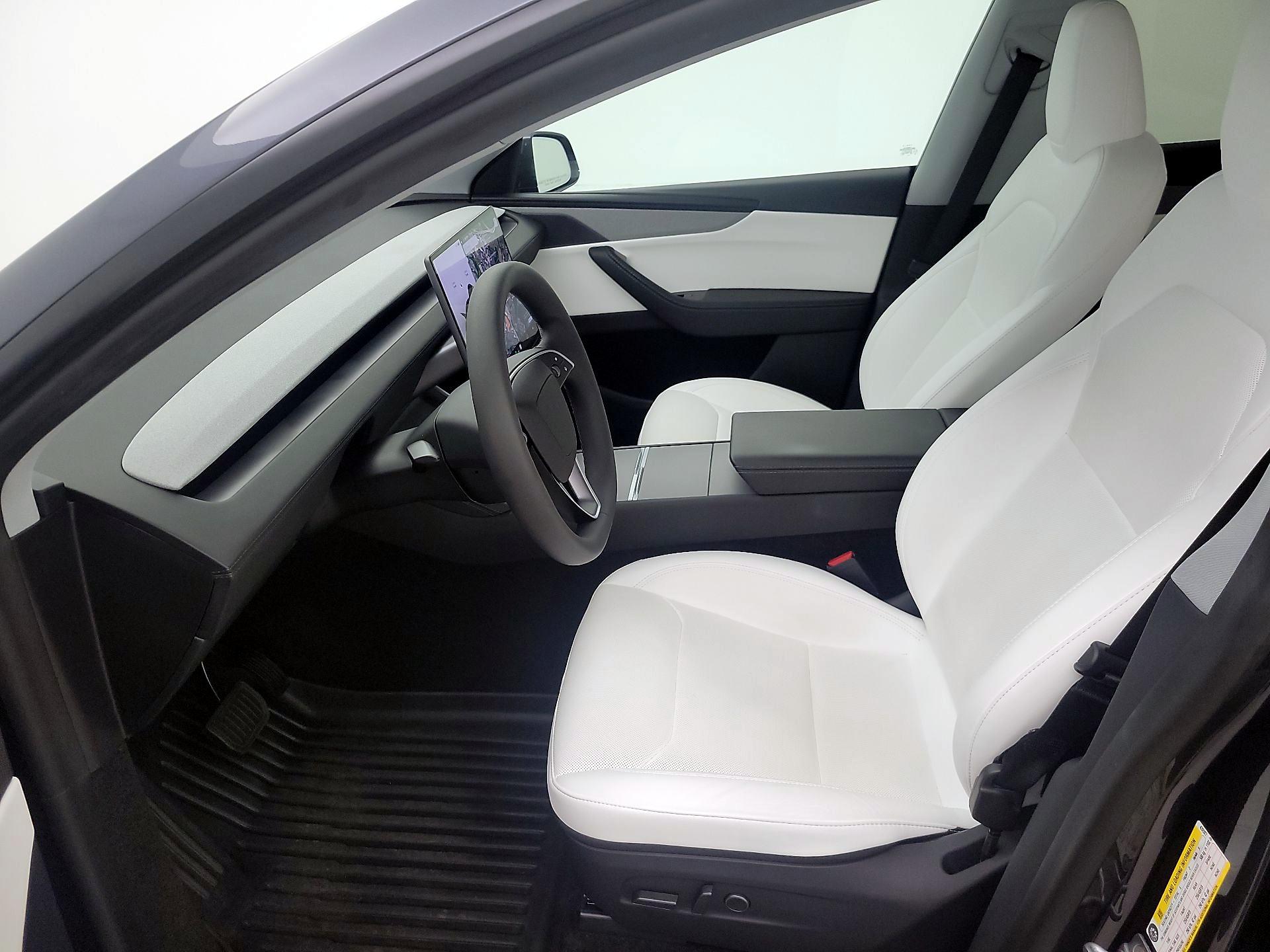 Thumbnail: 2026 Tesla Model Y - 11