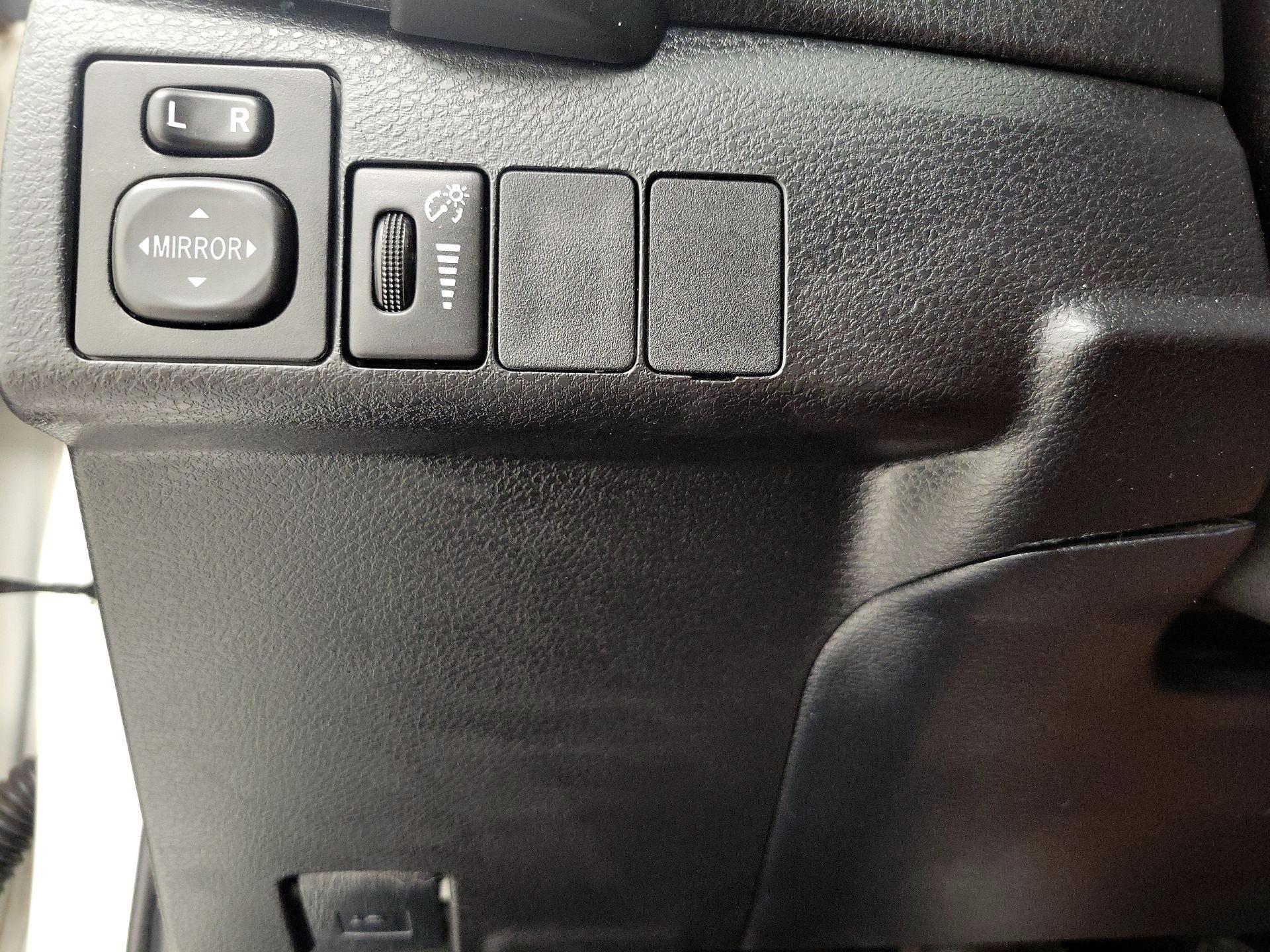 Thumbnail: 2018 Toyota Corolla - 13