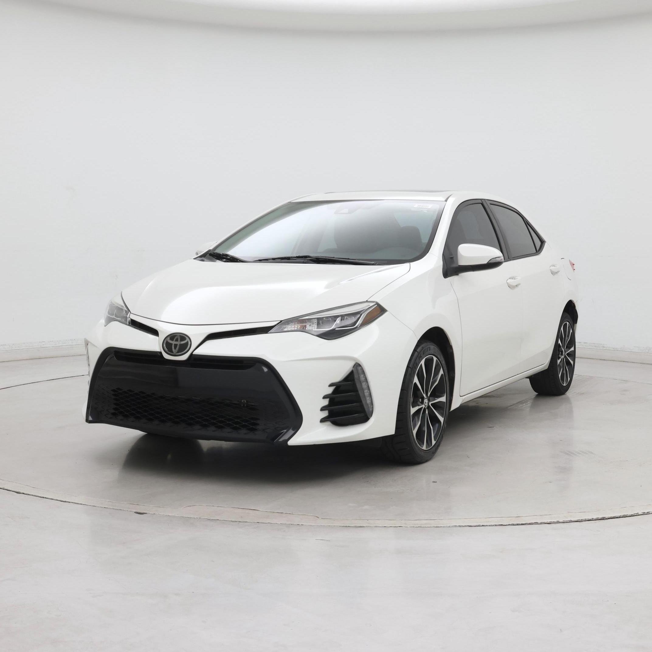 Thumbnail: 2018 Toyota Corolla - 4