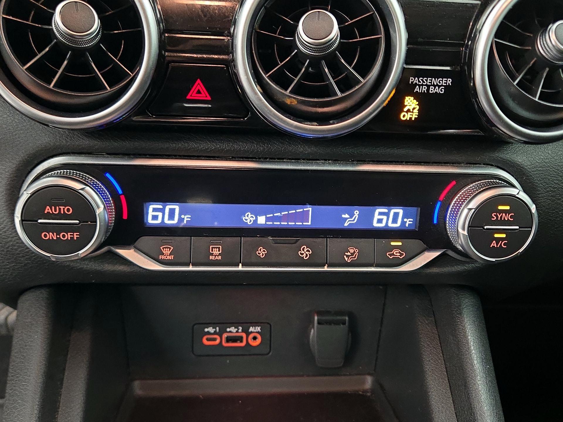 Thumbnail: 2020 Nissan Sentra - 16