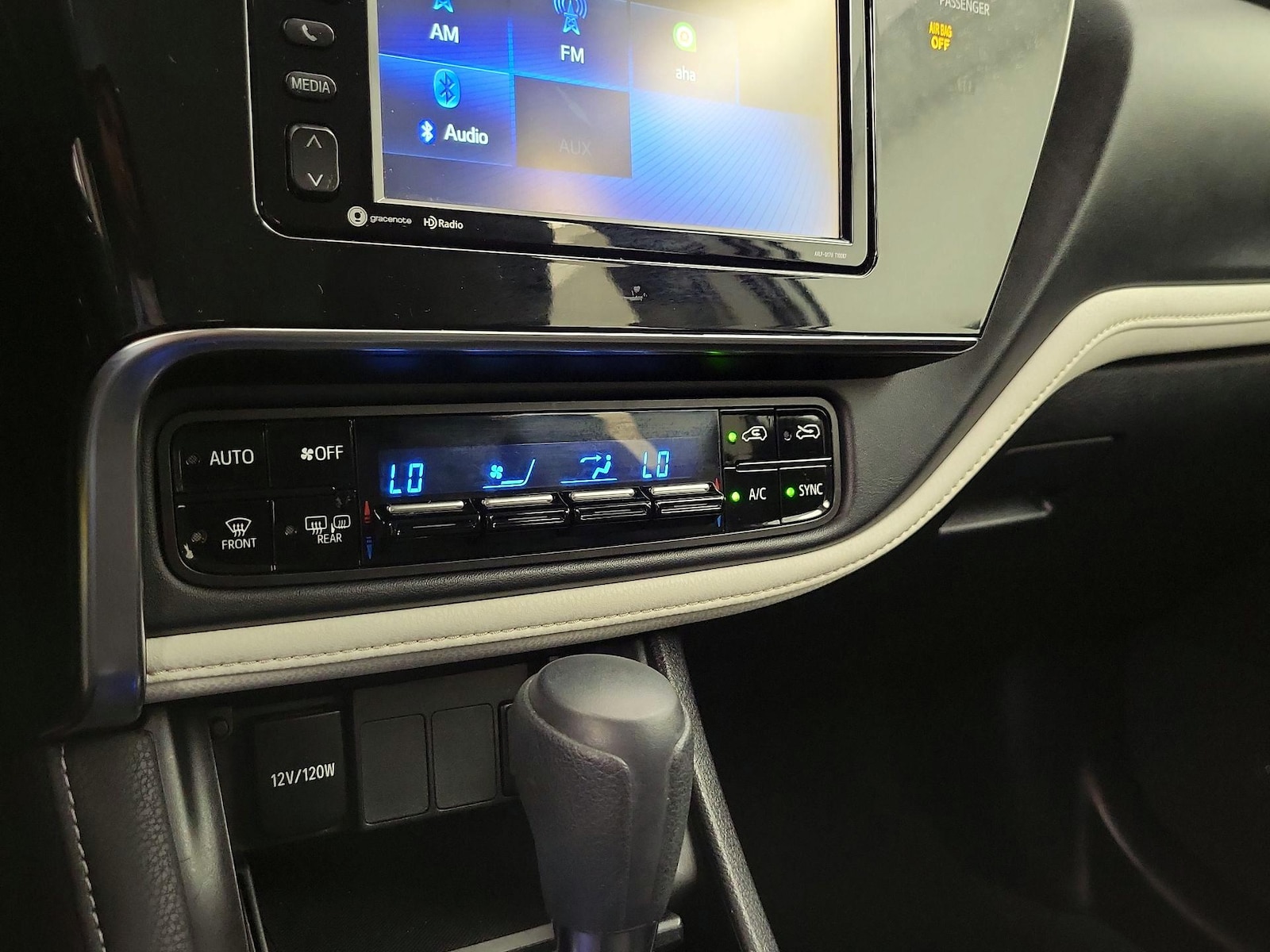2018 Toyota Corolla iM Base - Photo 17