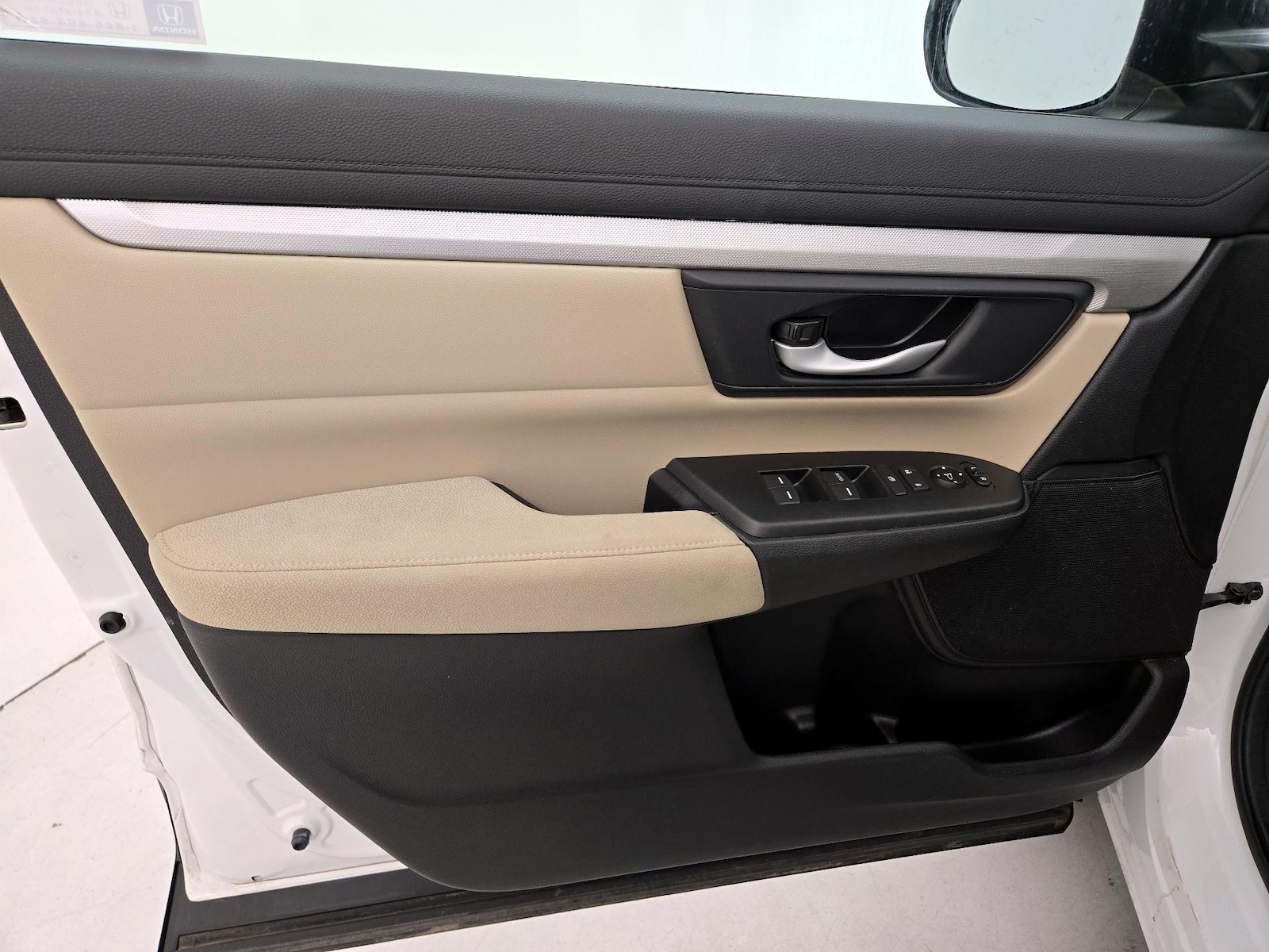 2019 Honda CR-V LX - Photo 13