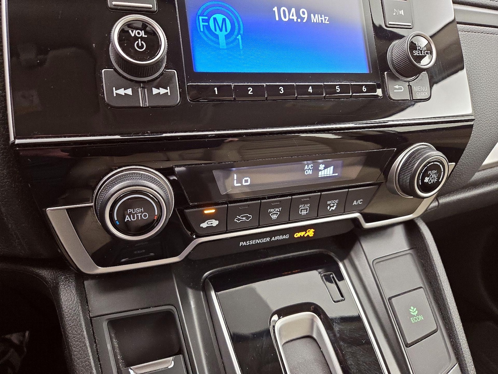 2019 Honda CR-V LX - Photo 17